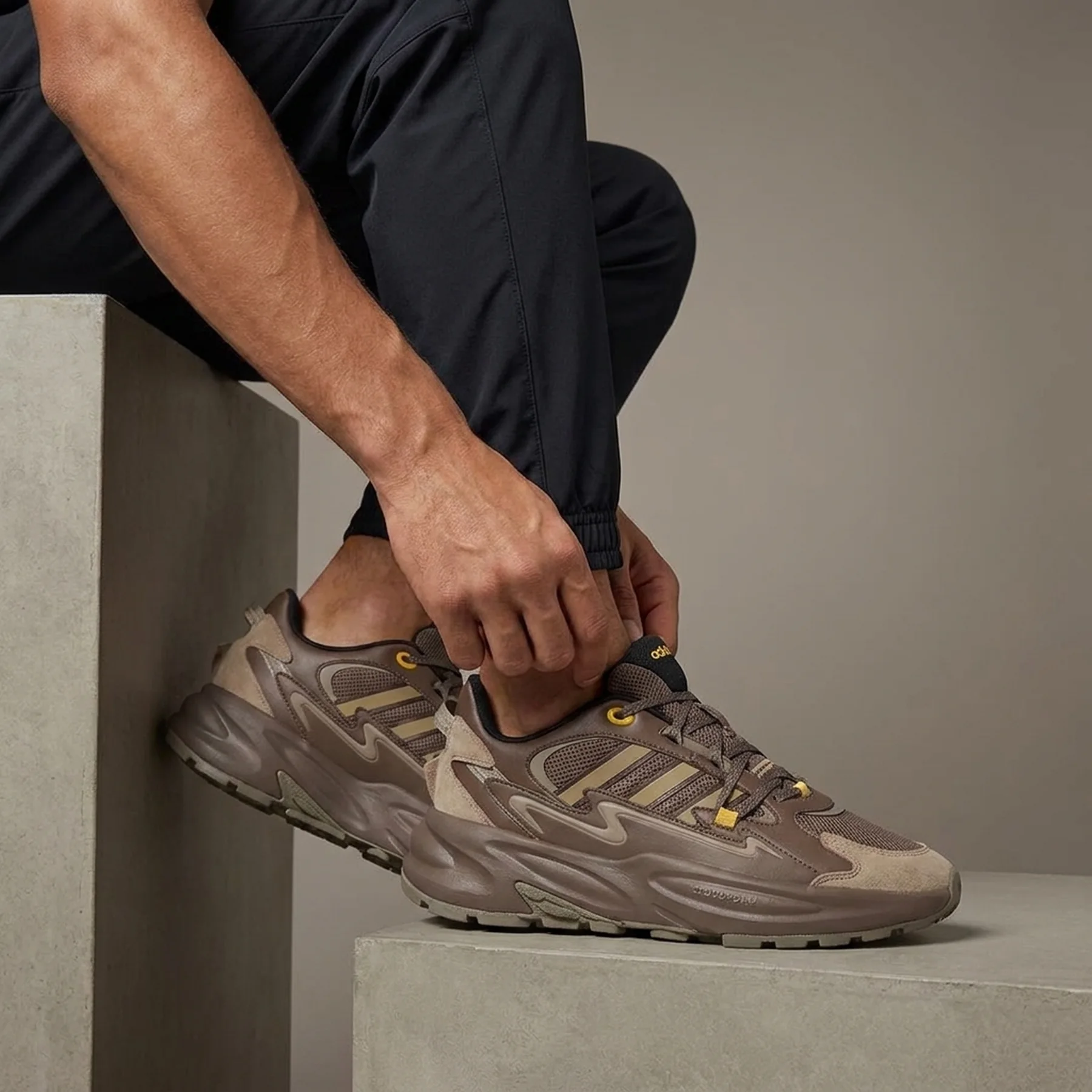 Adidas Ozwave Surge