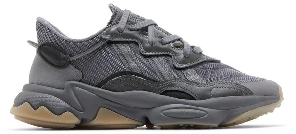 Adidas ozweego — Взуття
