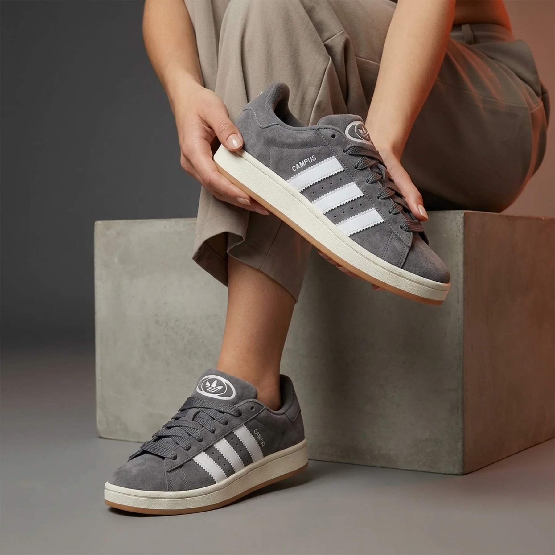 Adidas Wmns Campus 00s 'Onix Core White Gum '