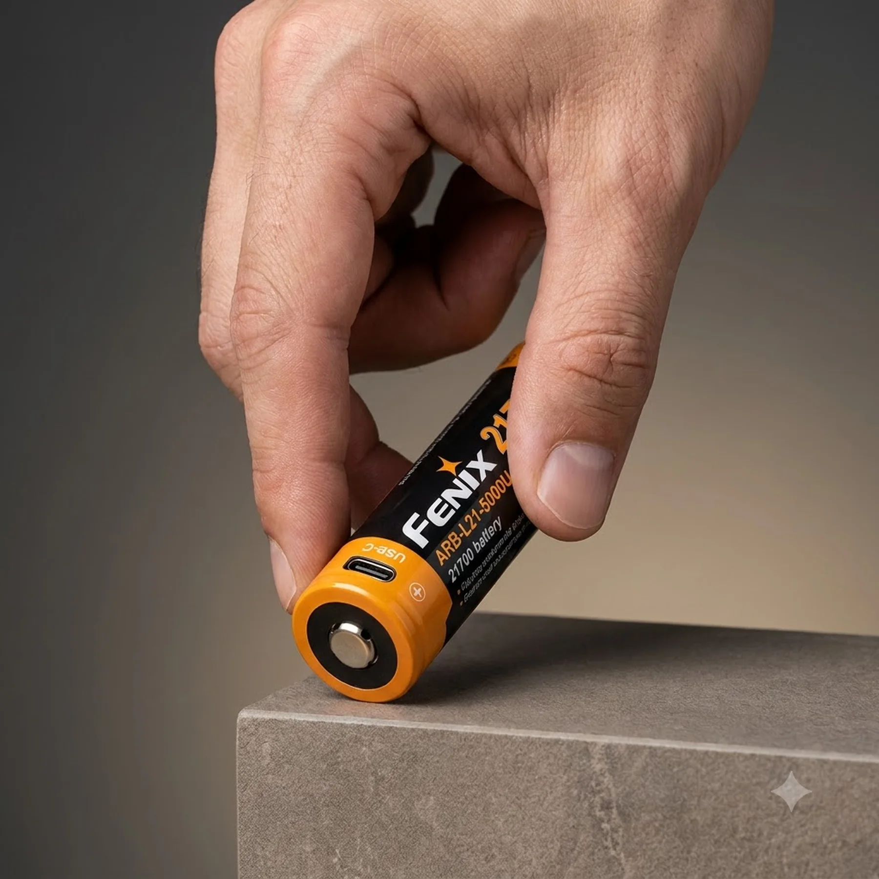 Акумулятор 21700 Fenix ARB-L21-5000U usb Type-C зарядка