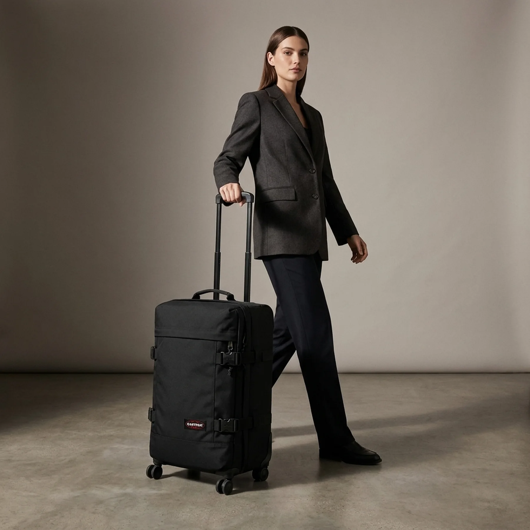Валіза Eastpak TRANSIT'R