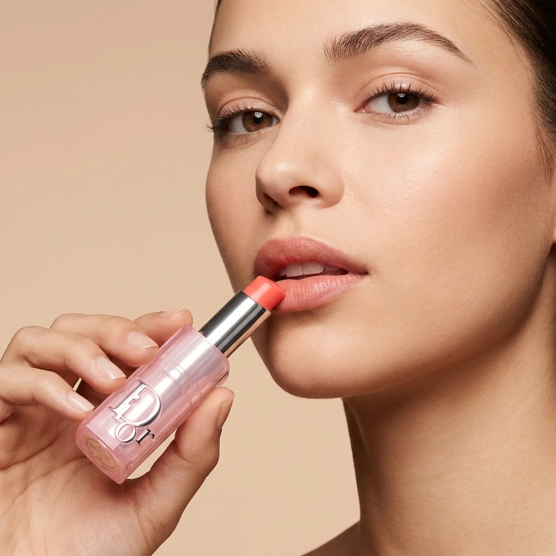 Бальзам Dior Addict Lip Glow 48-Hour Hydrating Lip Balm 3.2 г 004 Coral