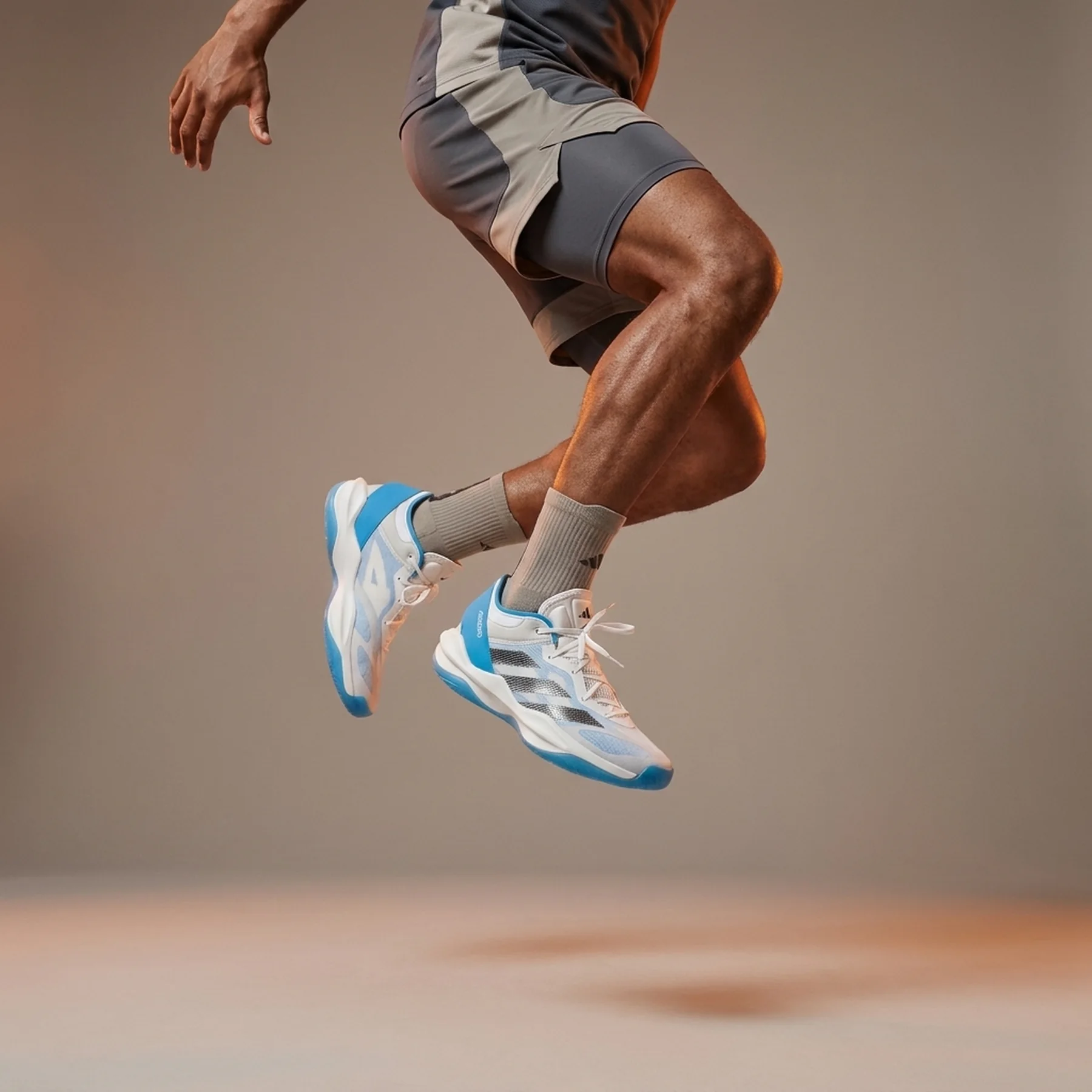 Баскетбольні кросівки Adidas Adizero Select 2
