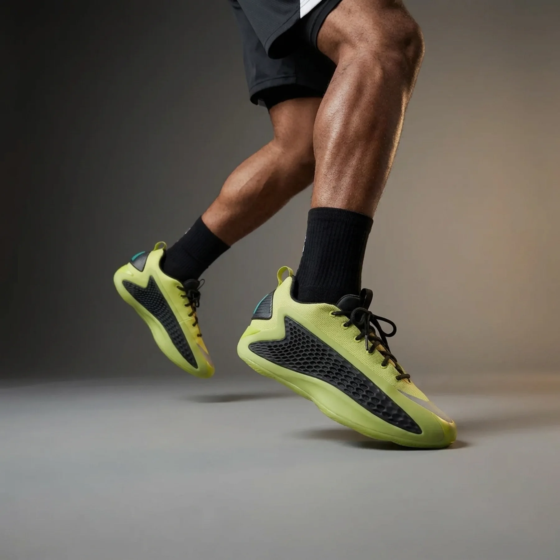 Баскетбольні кросівки Adidas AE1 Low