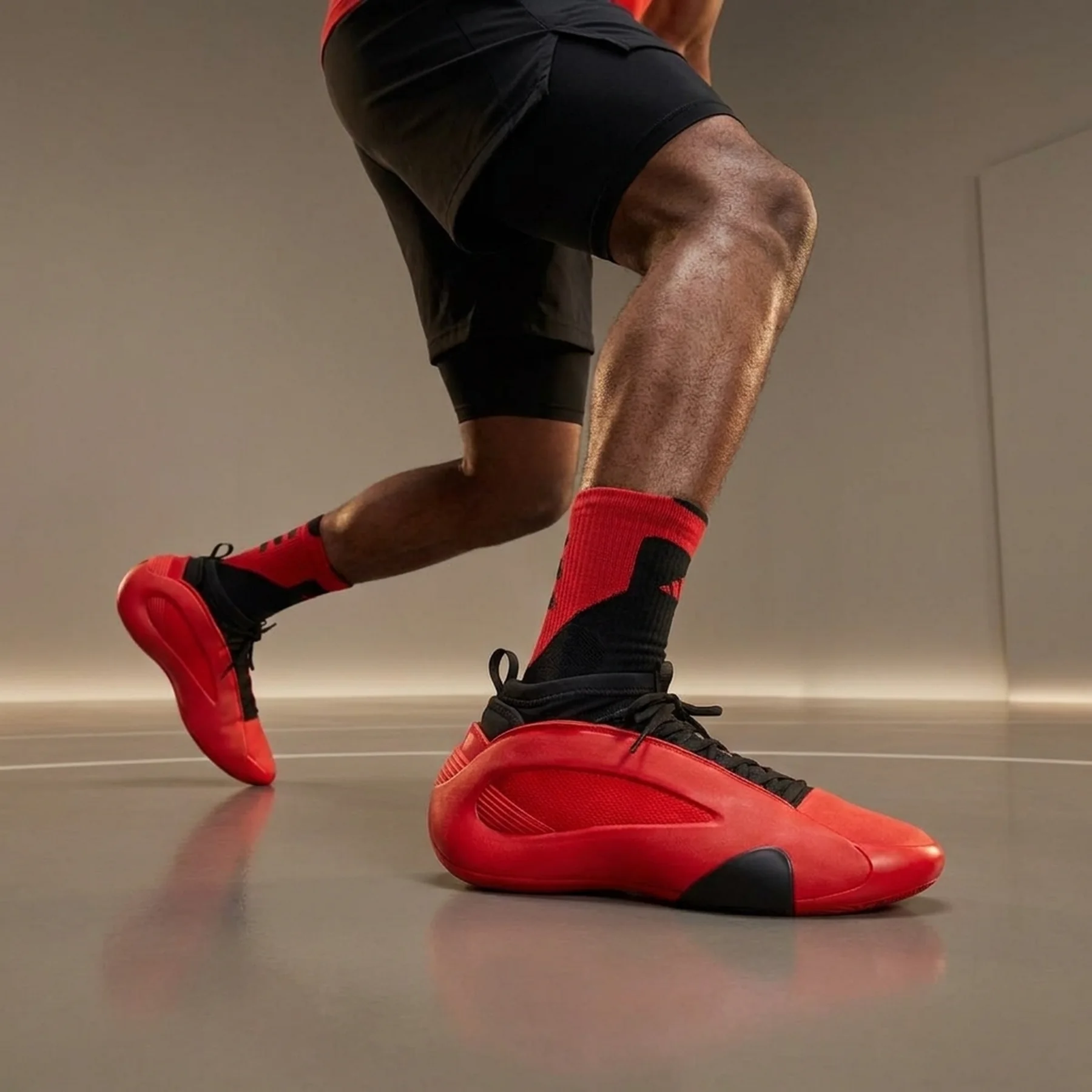 Баскетбольні кросівки Adidas Harden vol. 8