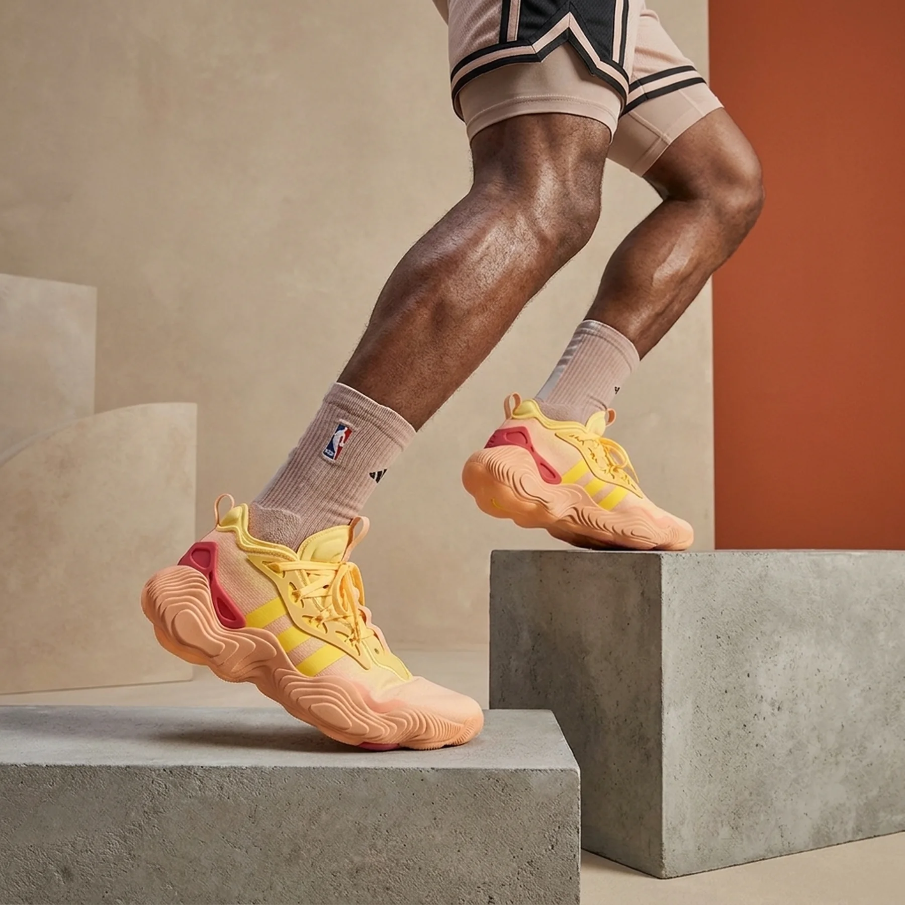 Баскетбольні кросівки Adidas Trae 3