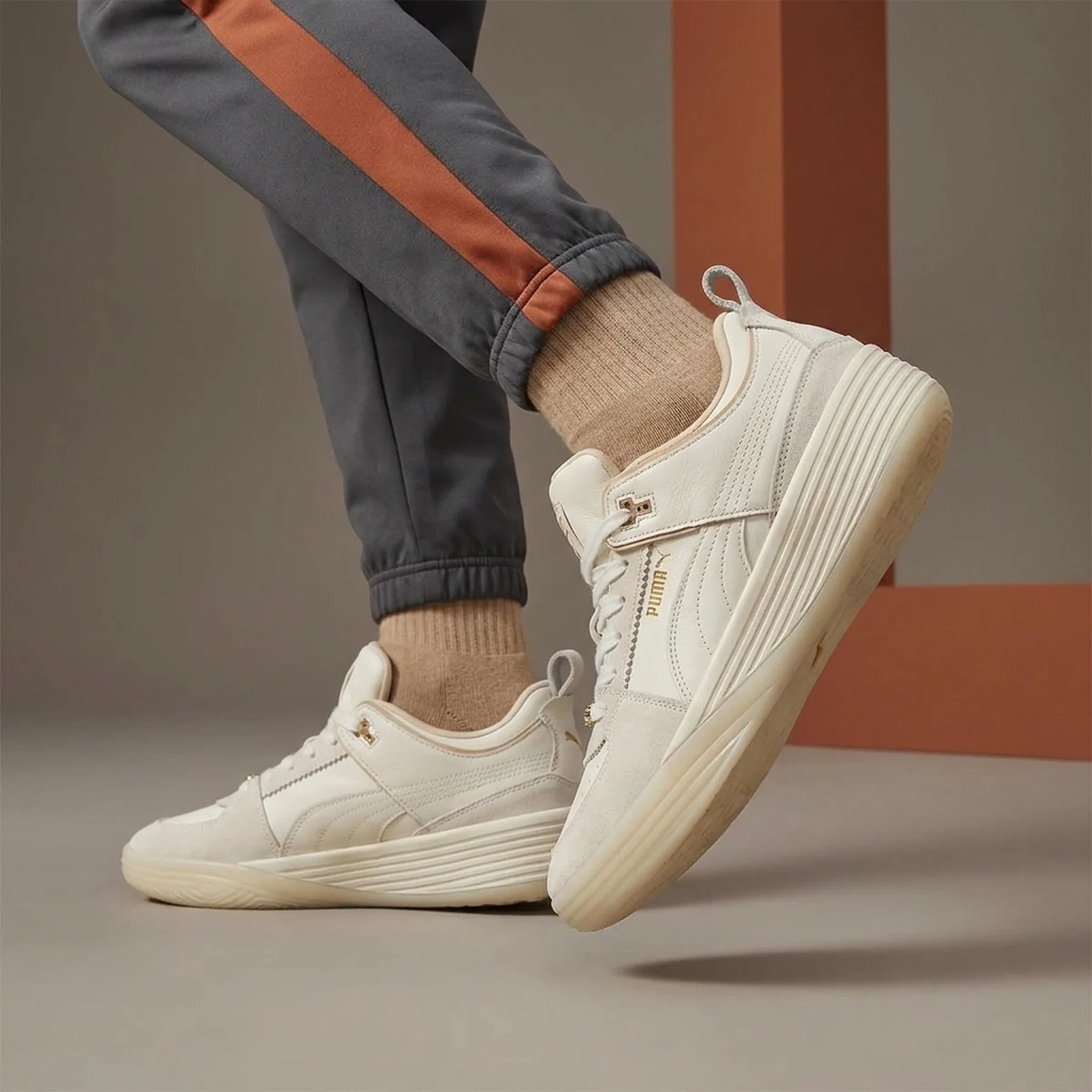 Баскетбольні кросівки Puma Clyde All Pro x Trophy Hunting