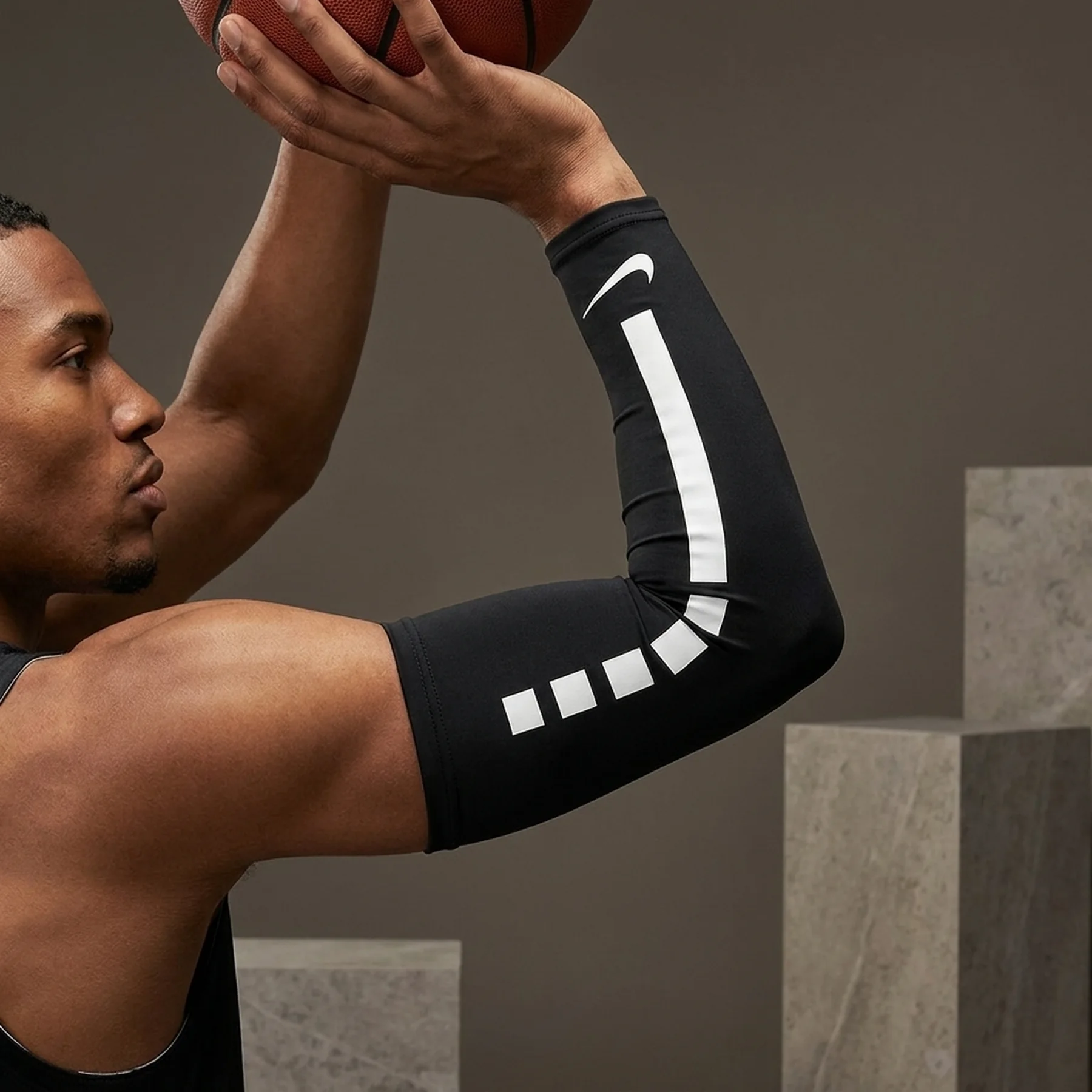 Баскетбольний Рукав(1 шт) Nike Pro Elite Sleeve 2.0