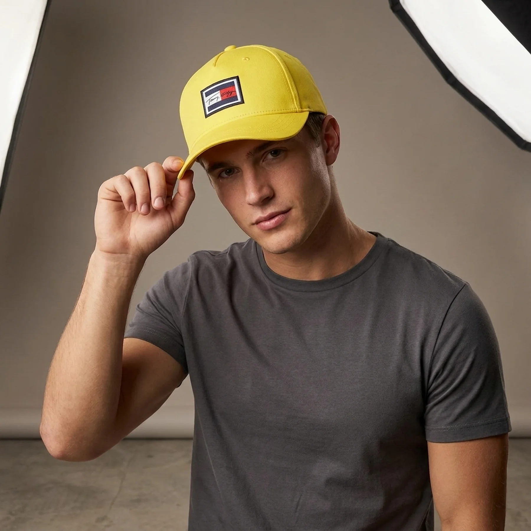 Бейсболка Tommy Hilfiger кепка з вишитим логотипом 1159793495 (Жовтий, One size)
