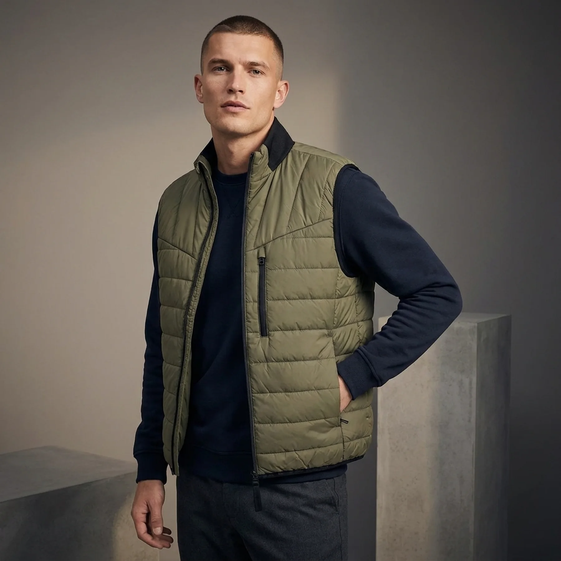 Безрукавка Denim Herren Weste 1038924-10415 Tom Tailor XXL Хакі