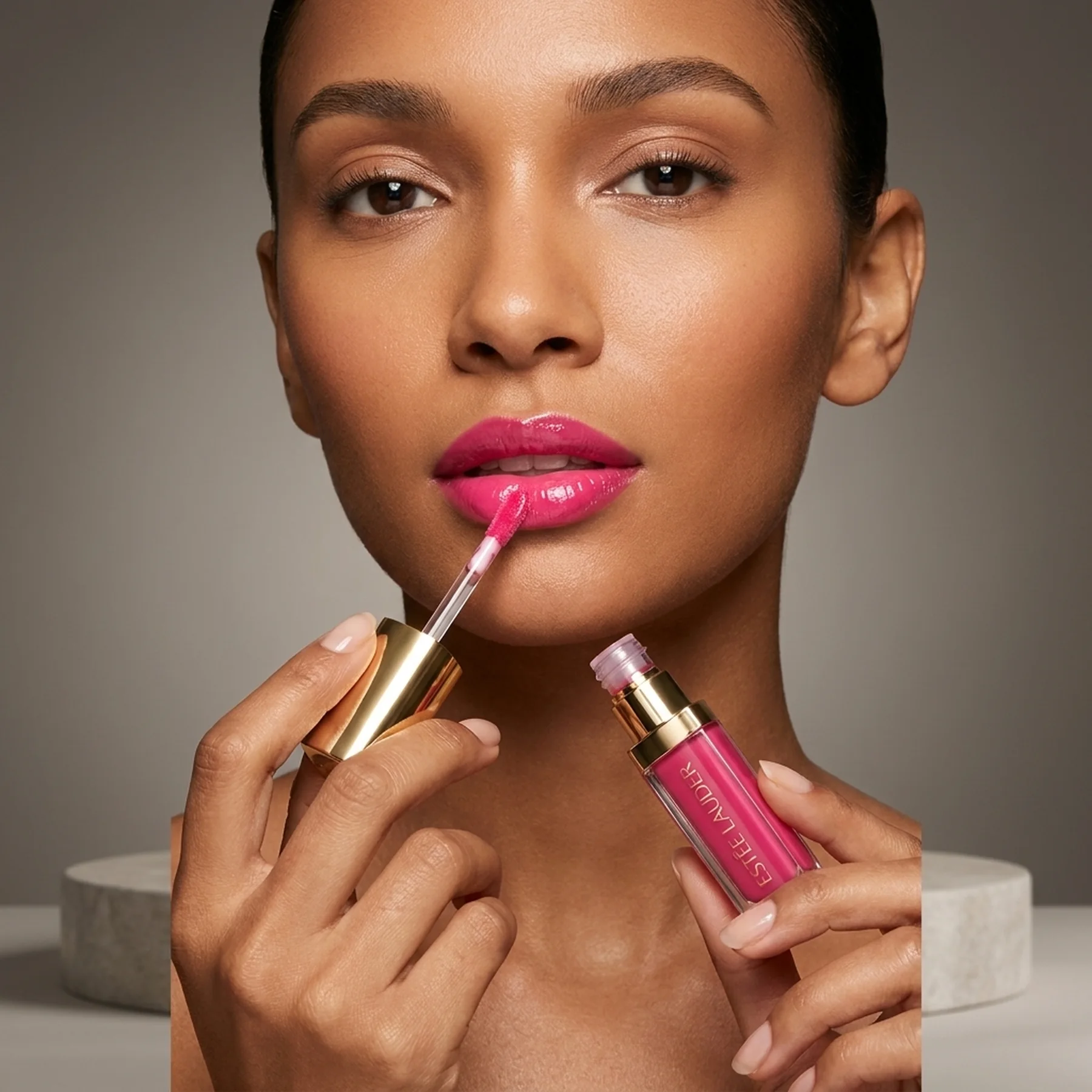 Блеск для губ Estee Lauder Glossy Pout Lip Oil 6 мл 01 Raspberry Squeeze