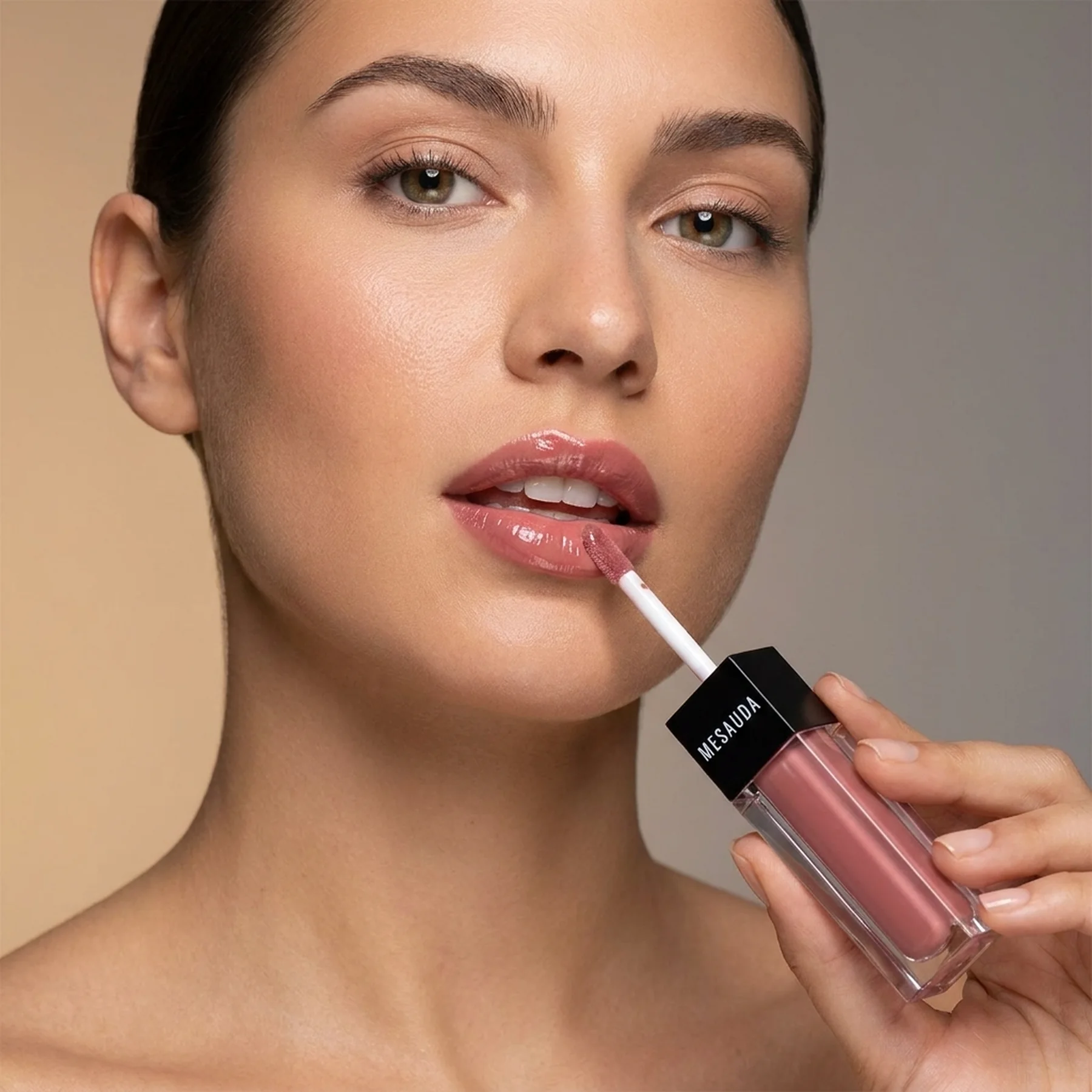 Блеск для губ MESAUDA GLOSS MATRIX 5 мл 110 PINKY BROWN