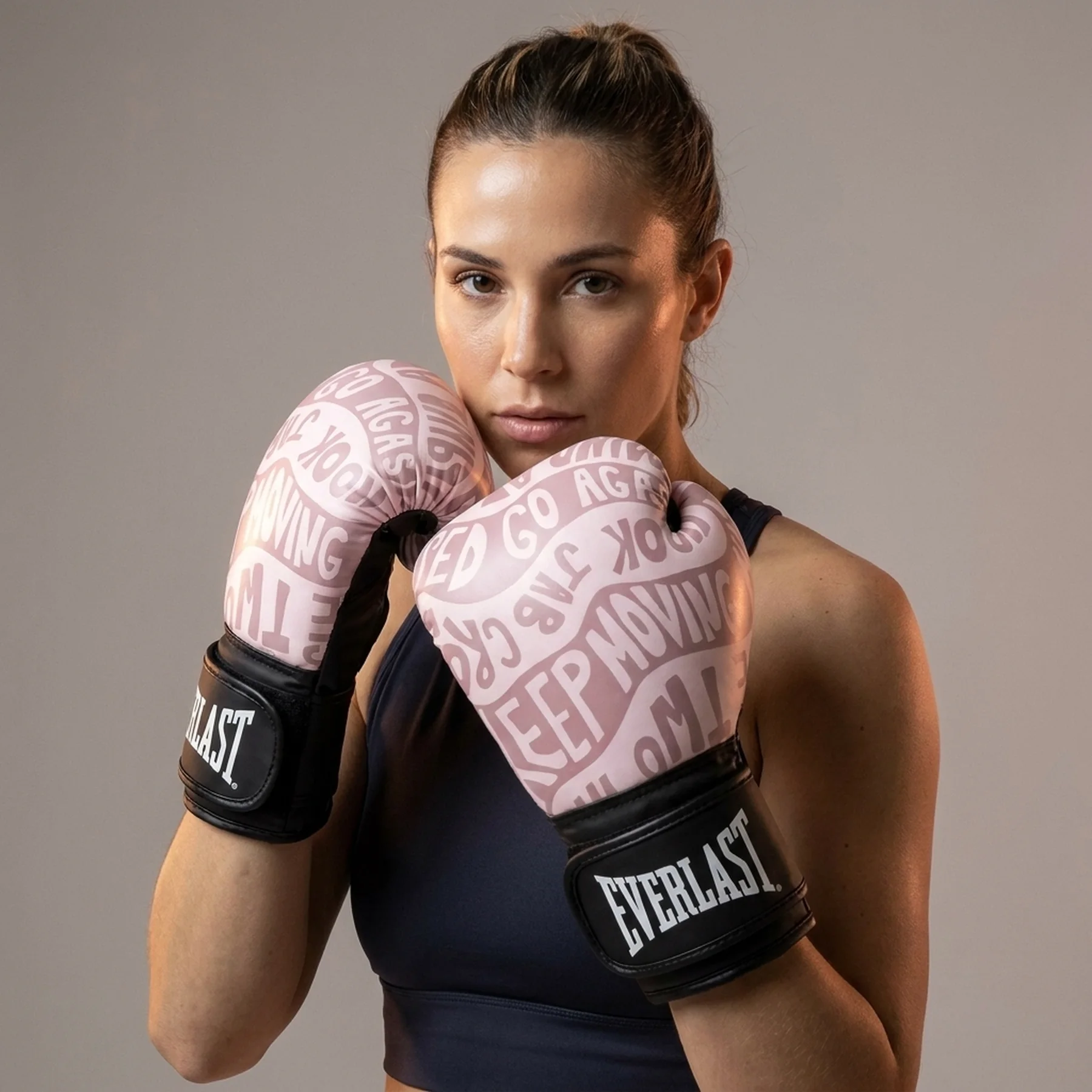 Боксерські рукавиці Everlast SPARK TRAINING GLOVE рожевий 14 унцій (P00002800)