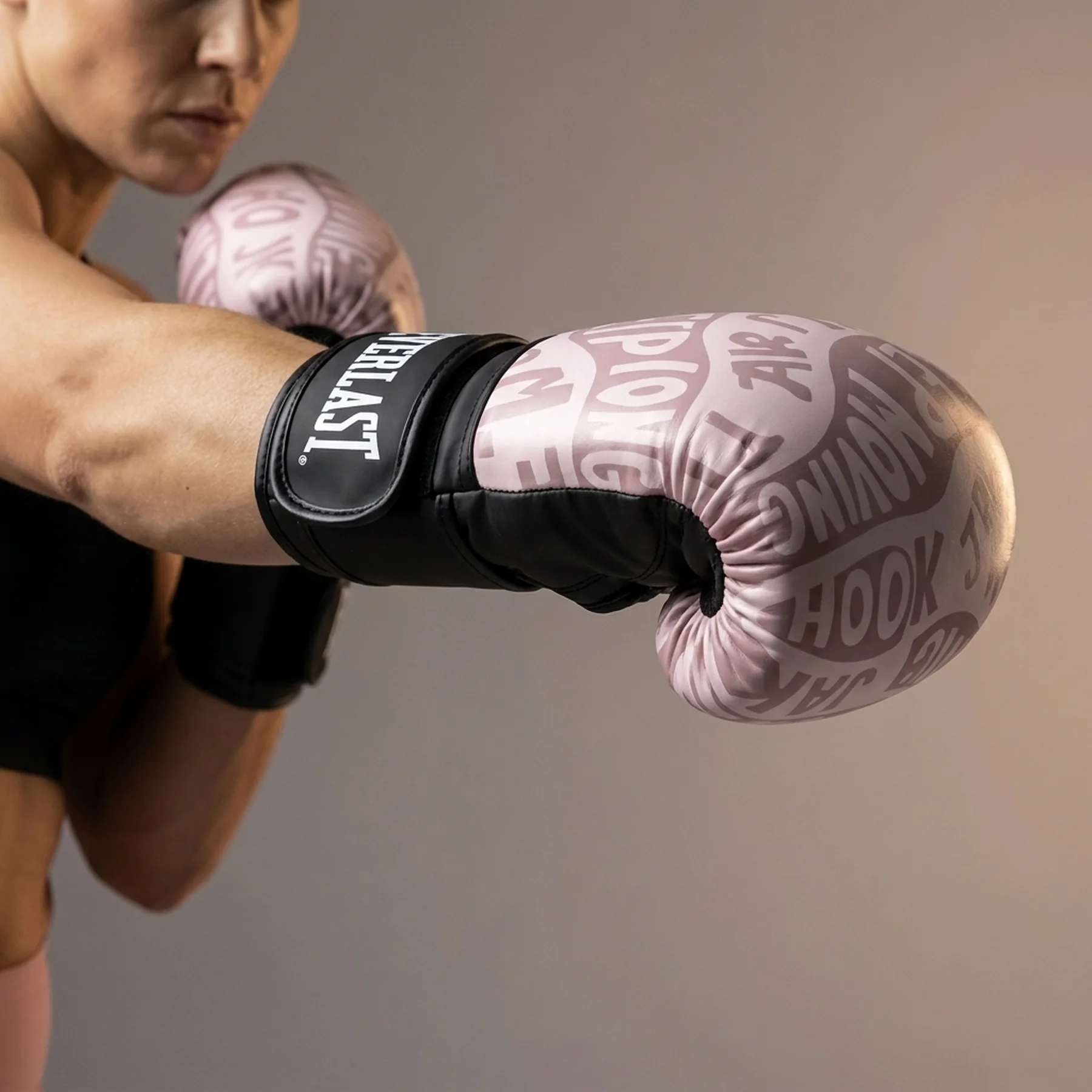 Боксерські рукавиці Everlast Spark Training Glove (P00002799)