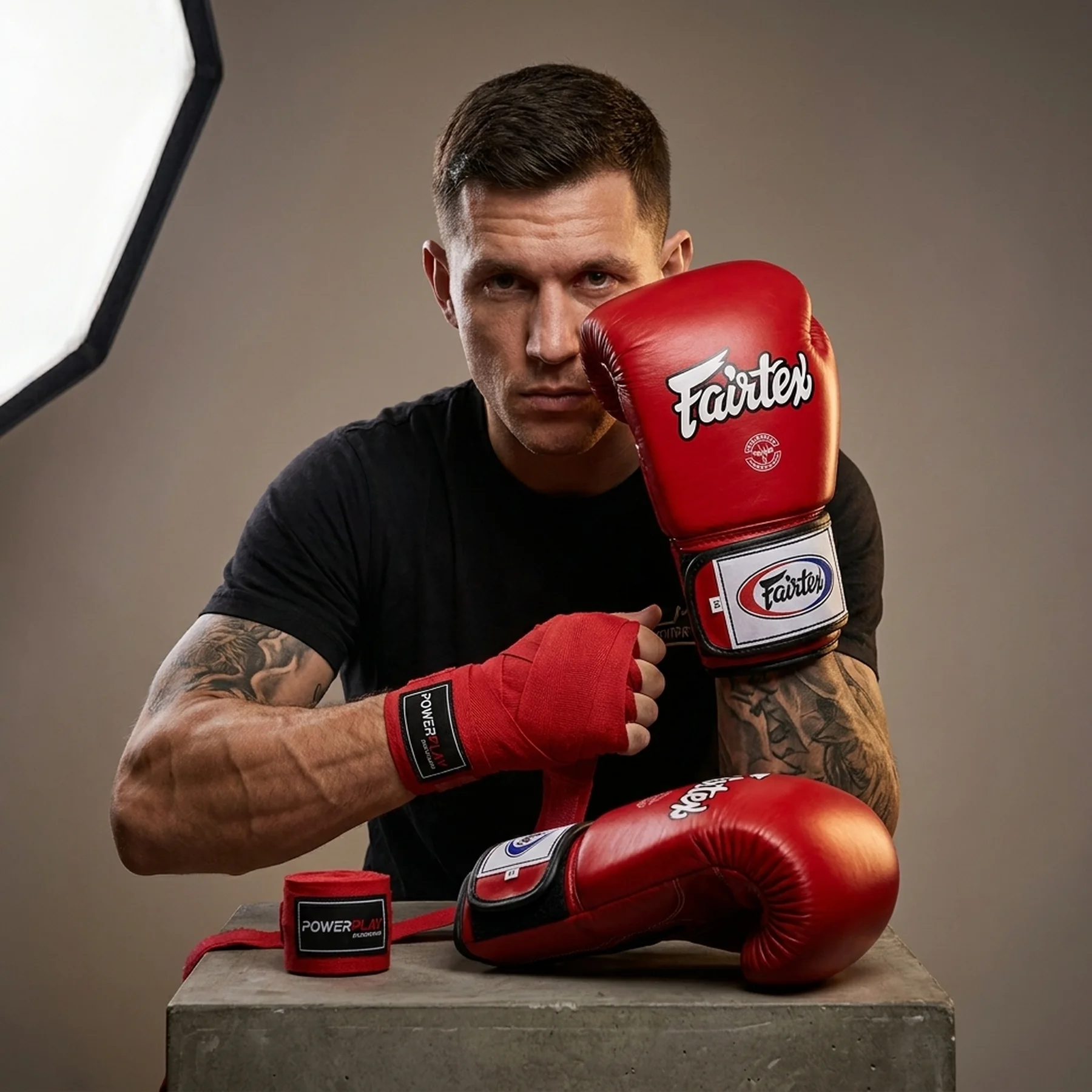 Боксерські рукавиці Fairtex BGV14 Red 12 унцій (бинти в комплекті)