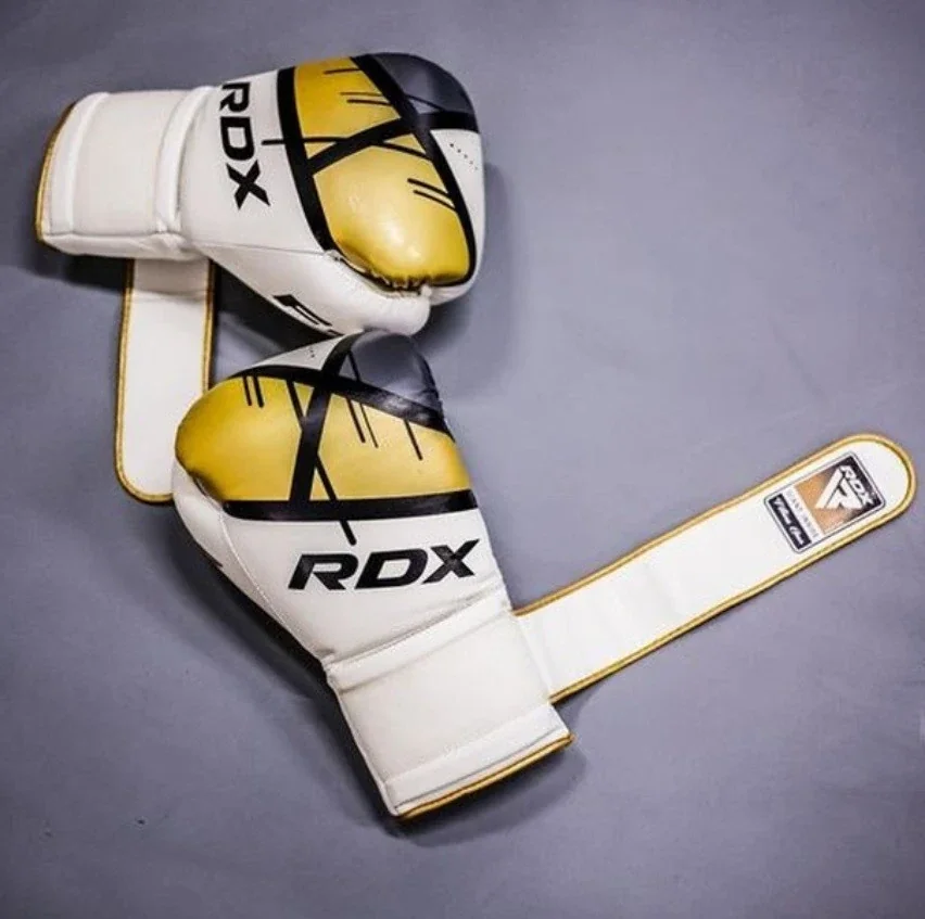 Боксерські рукавиці RDX F7 Ego Golden 8 унцій (капа в комплекті) — Аксесуари