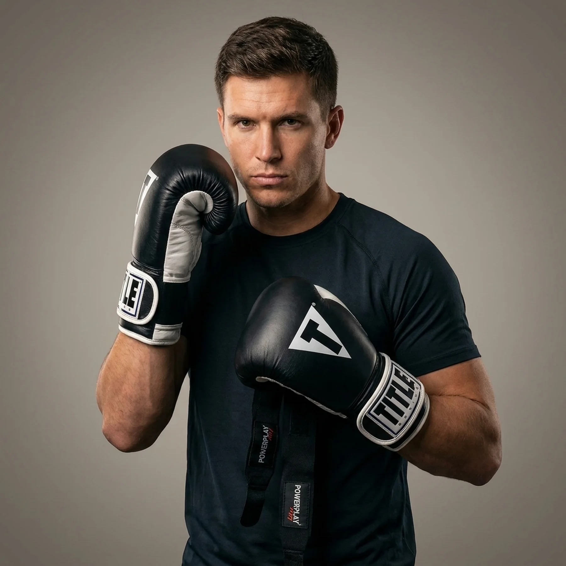 Боксерські рукавиці TITLE Boxing Pro Style Leather Gloves3.0 Black/White 14 oz (бинти 4м. в комплекті)