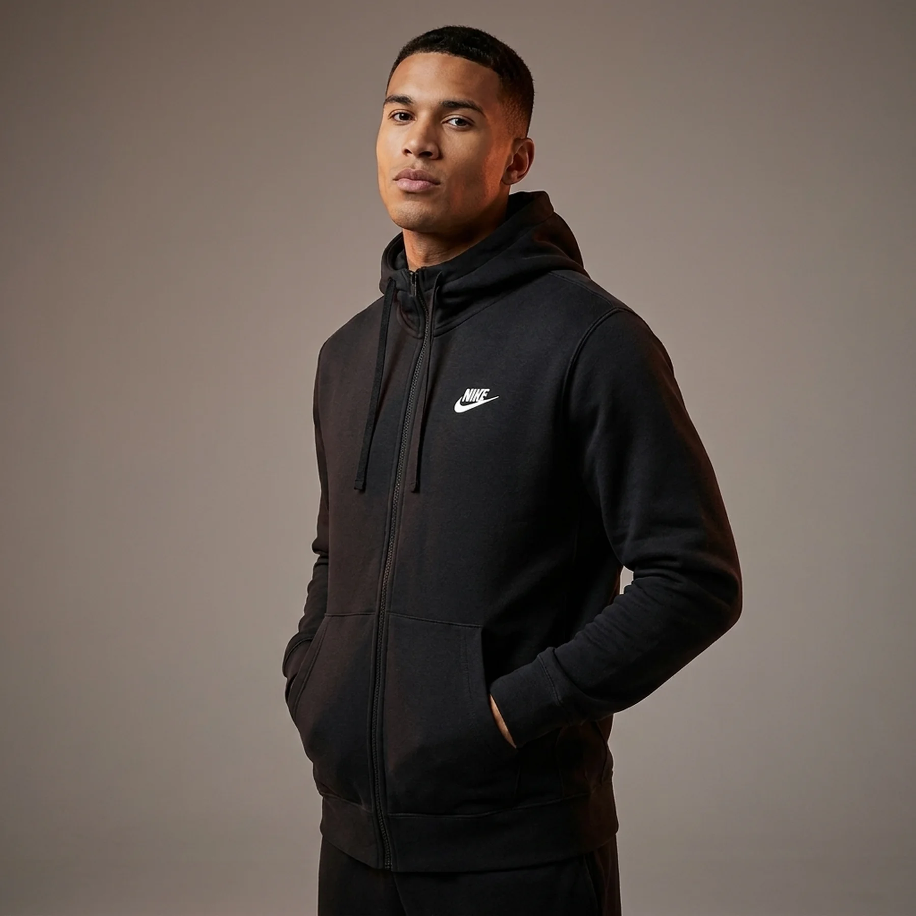 Бомбер чоловічий Nike M Nsw Club Hoodie Fz Bb (BV2645-010)