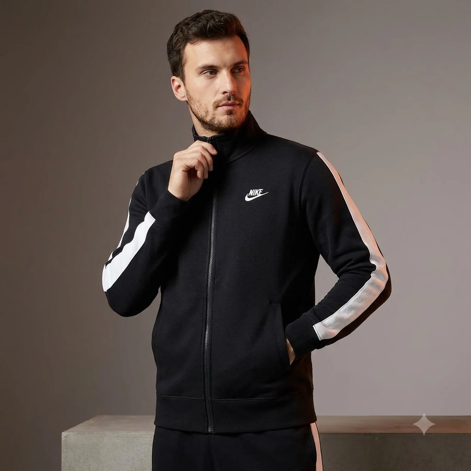 Бомбер чоловічий Nike Sportswear Club Brushed-Back Jacket (DD7010-010)