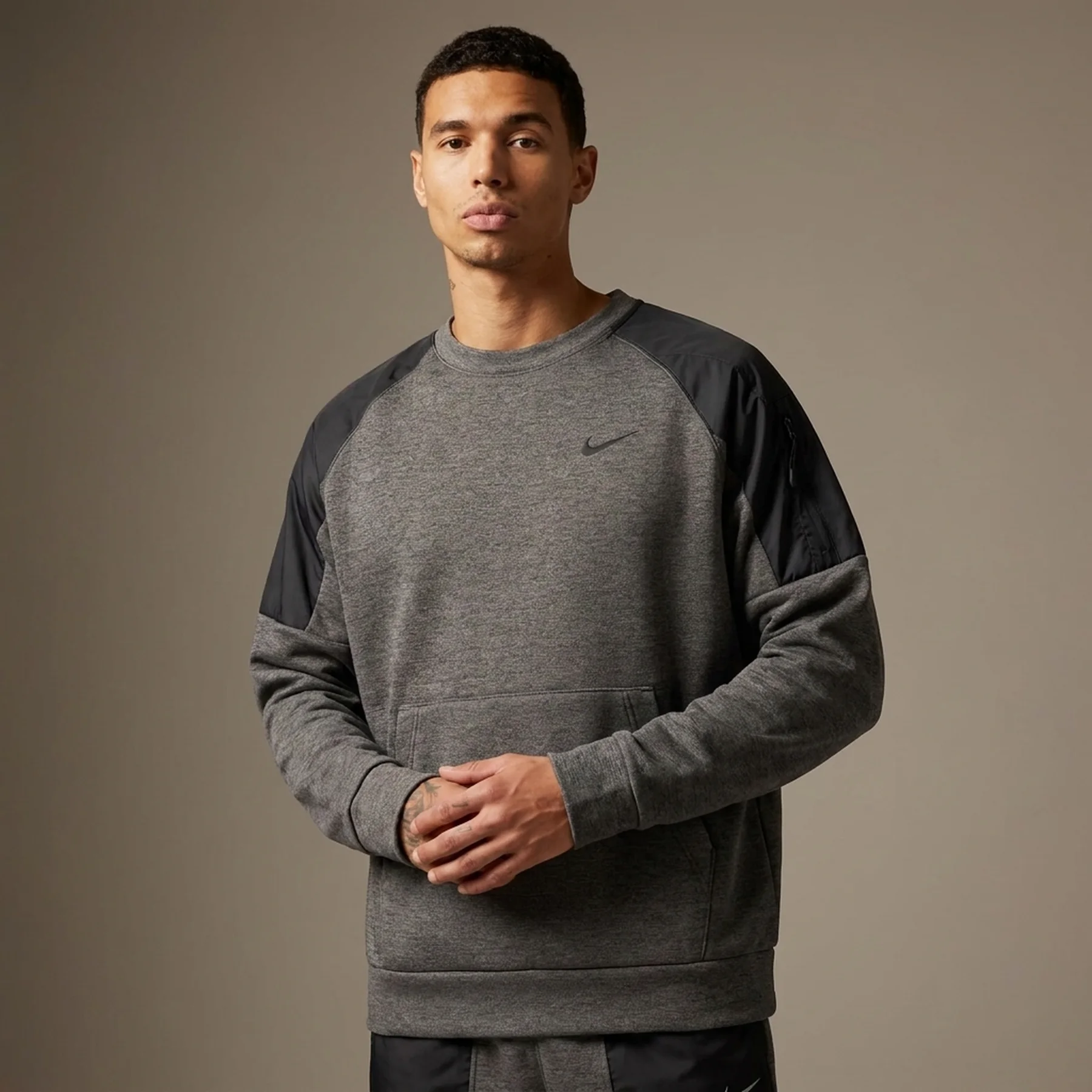 Бомбер чоловічий Nike Therma Novelty Crew (DQ4854-071)