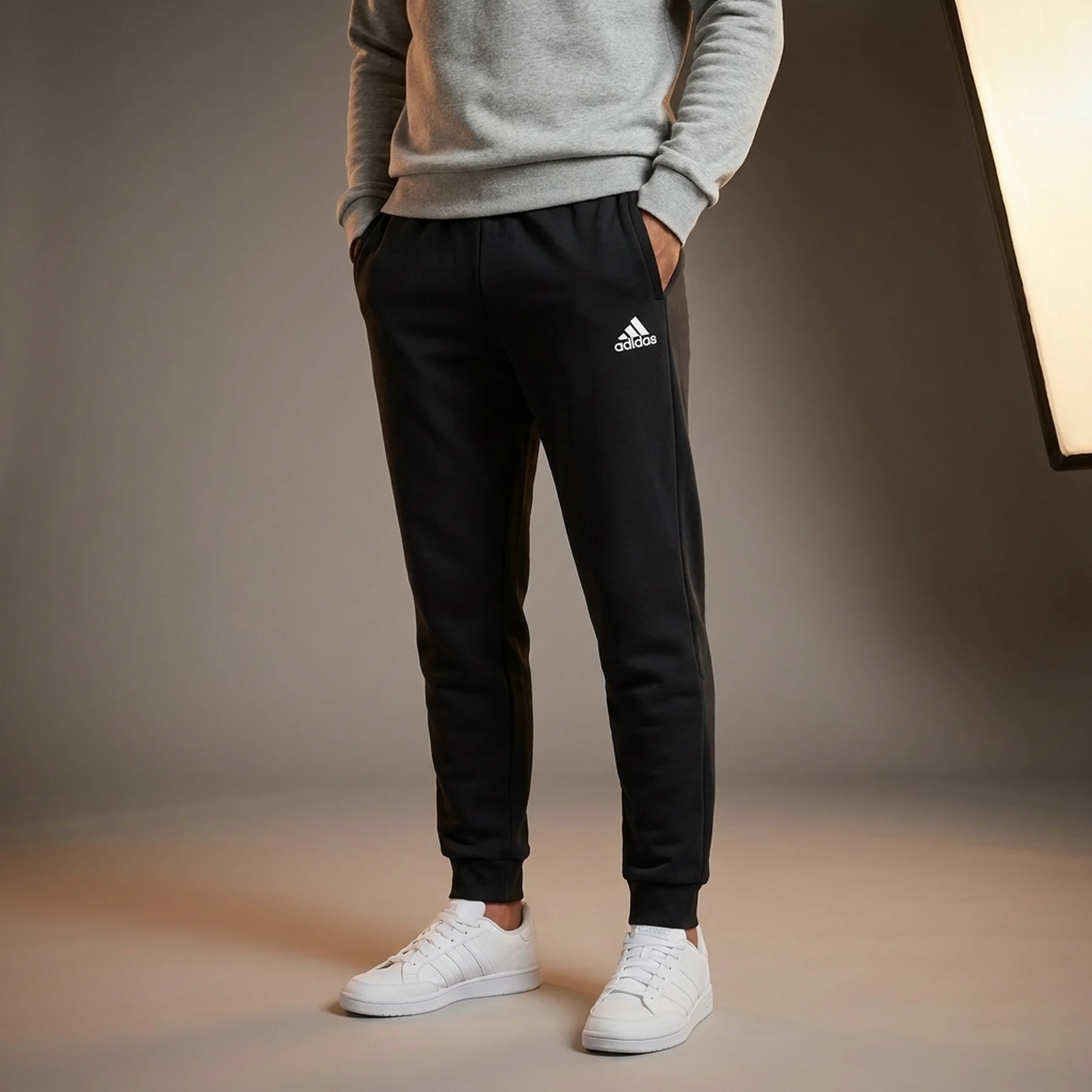 Брюки чоловічі Adidas Essentials Feelcozy (JE3815)