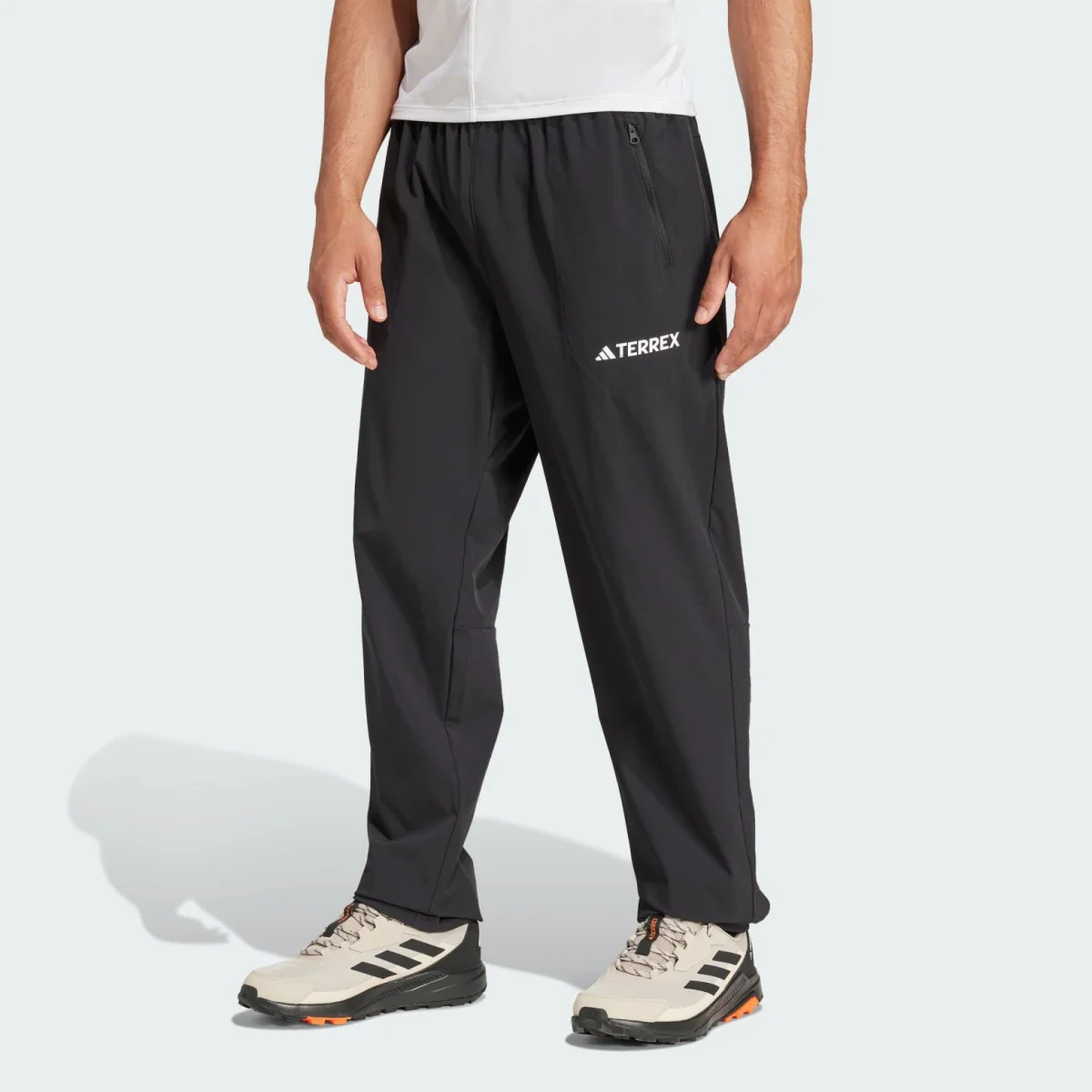 Брюки чоловічі Adidas Multi Essentials Stretch (JP0811)