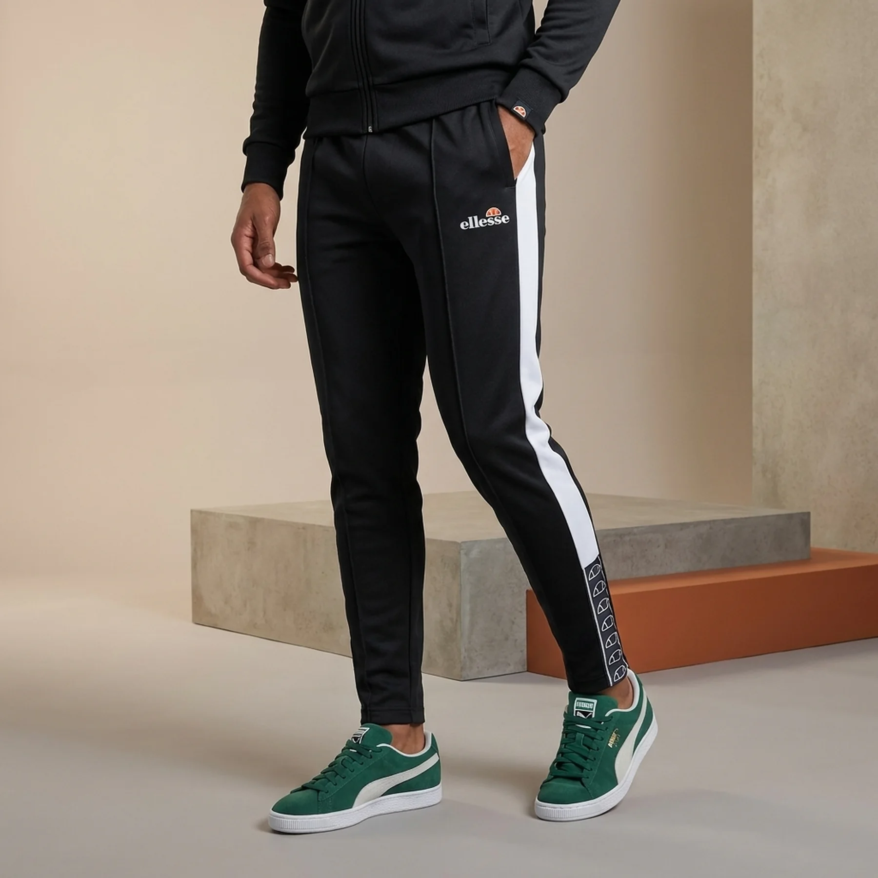Брюки чоловічі Ellesse Fornace Track Pant Black (SUT19257-011)