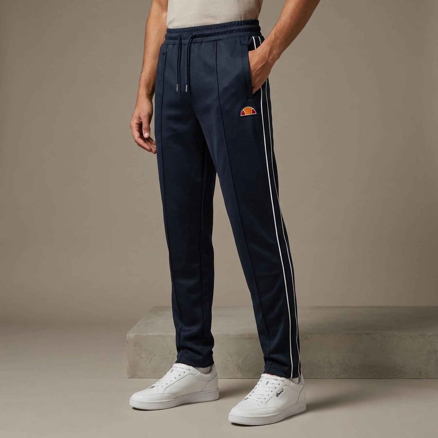 Брюки чоловічі Ellesse Salino Track Pant (SUV20194-011)