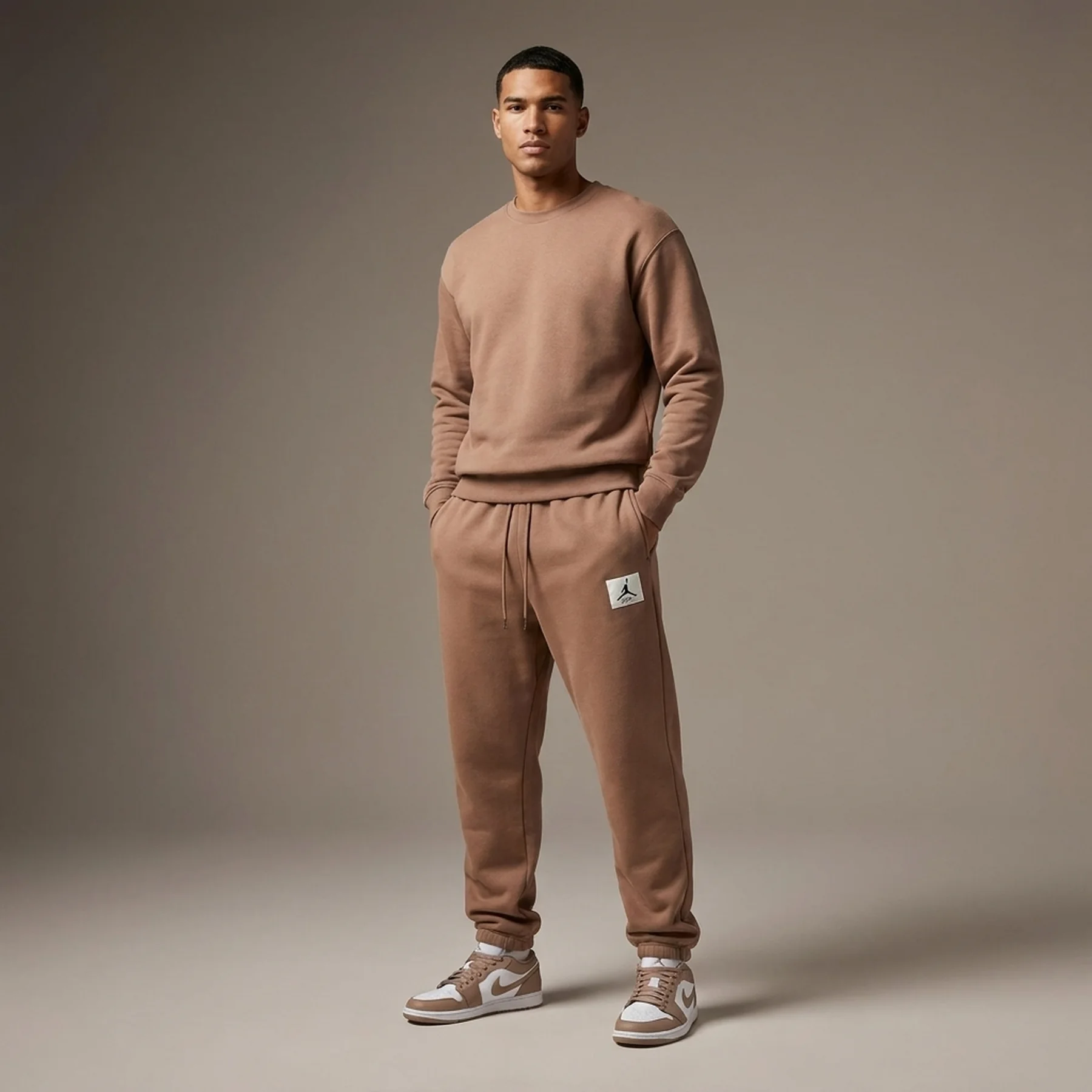 Брюки чоловічі Jordan Essentials Men's Statement Fleece Pants (DA9812-245)