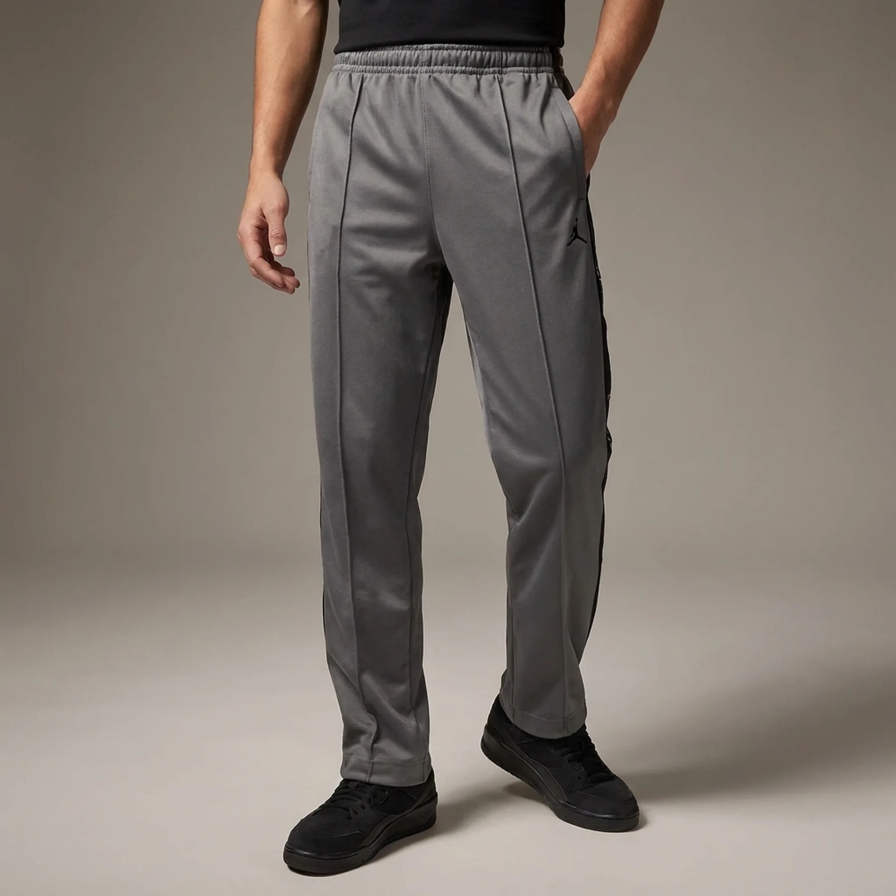 Брюки чоловічі Jordan Essentials Grey (HF9341-034)