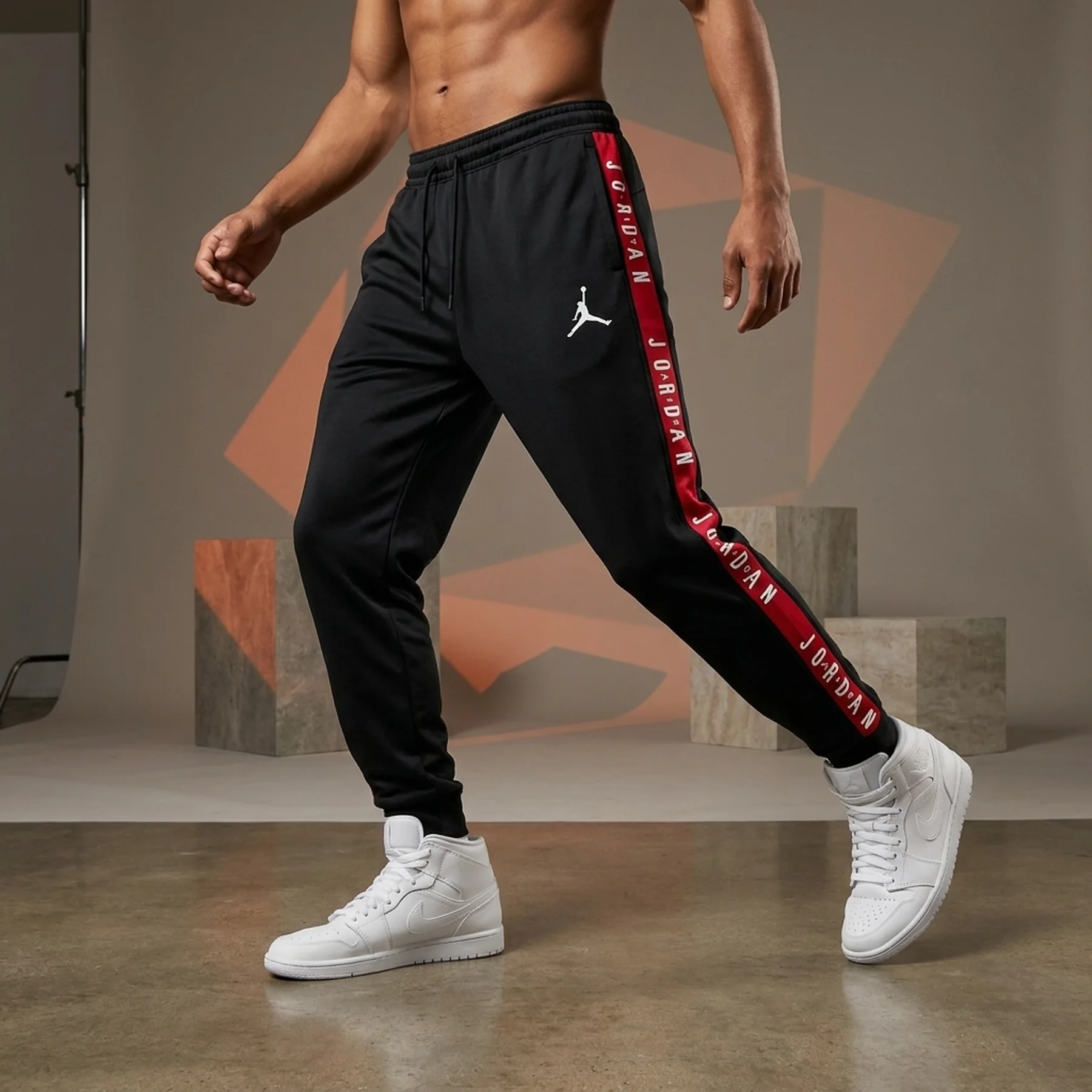 Брюки чоловічі Jordan Essentials (HF9341-011)
