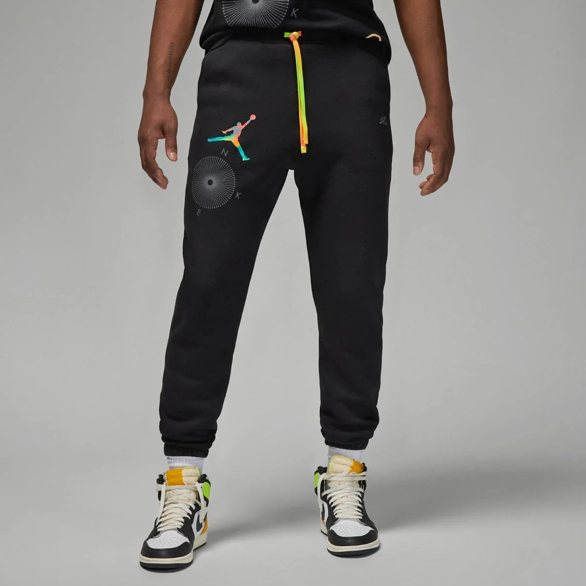 Брюки чоловічі Jordan Flight Mvp Men's Statement Graphic (DQ8015-010)