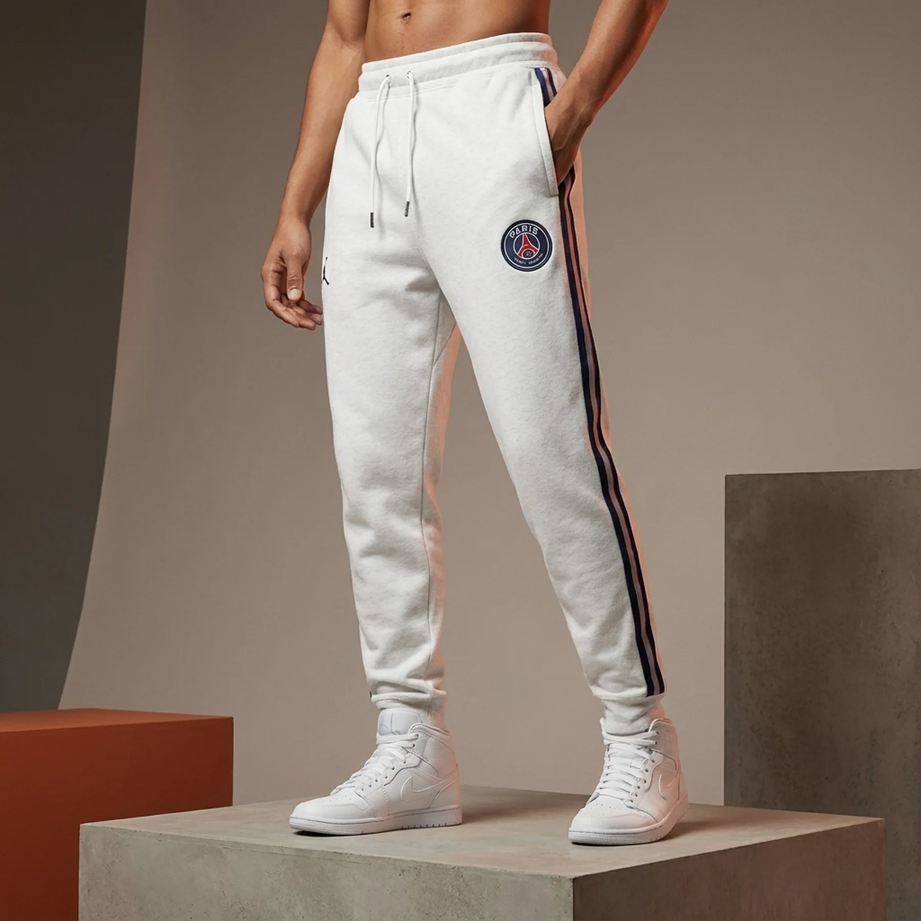 Брюки чоловічі Jordan Paris Saint-Germain Fleece Pants (DB6502-051)