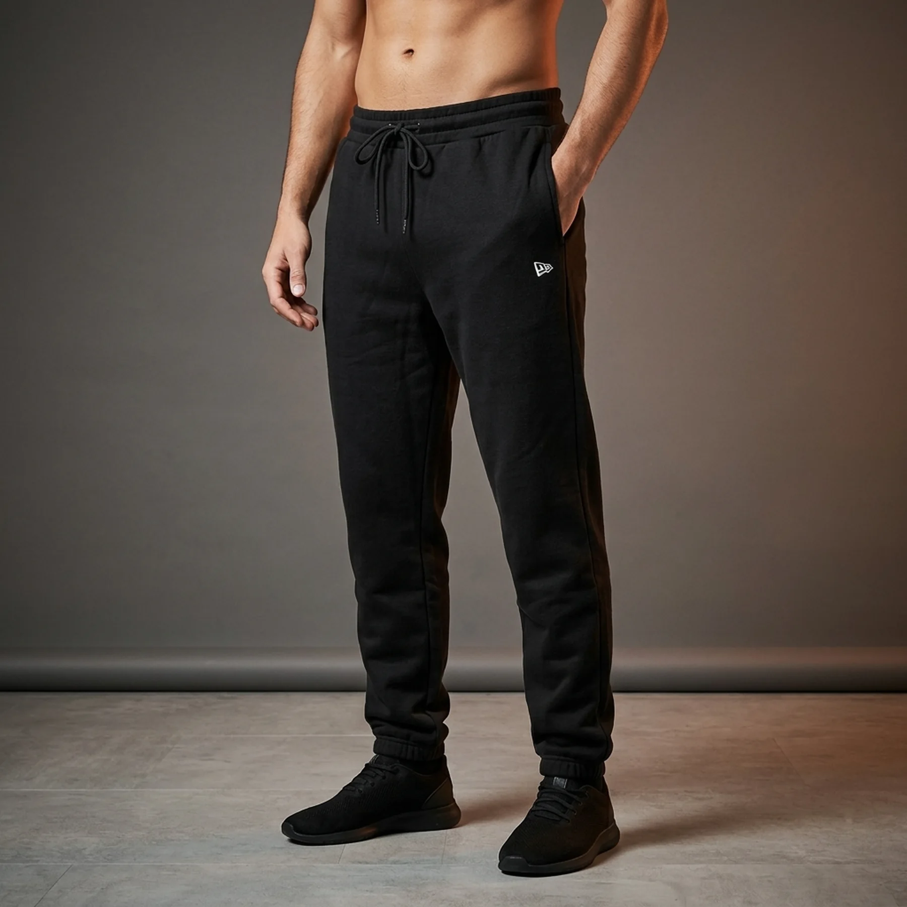 Брюки чоловічі New Era Essential Joggers Regular (60416741)