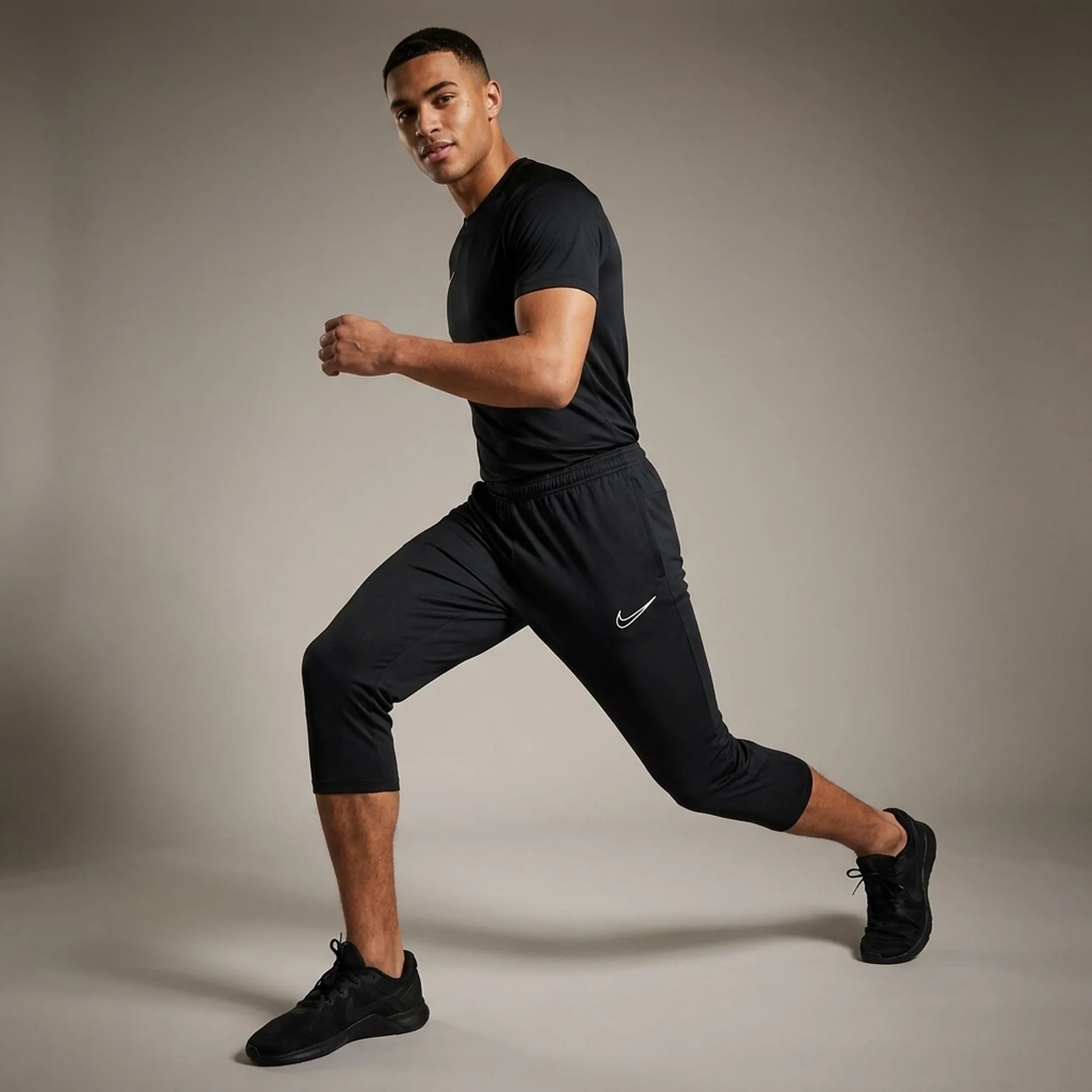 Брюки чоловічі Nike Academy 25 3/4 Black (FZ9787-010)