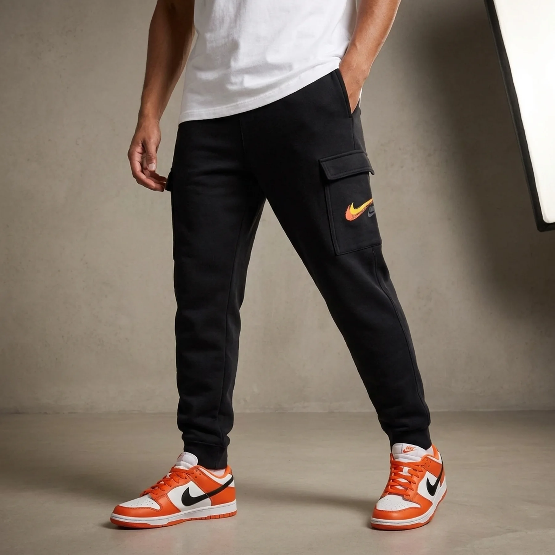Брюки чоловічі Nike B Nsw Si Flc Cargo Pant (FZ4718-010)