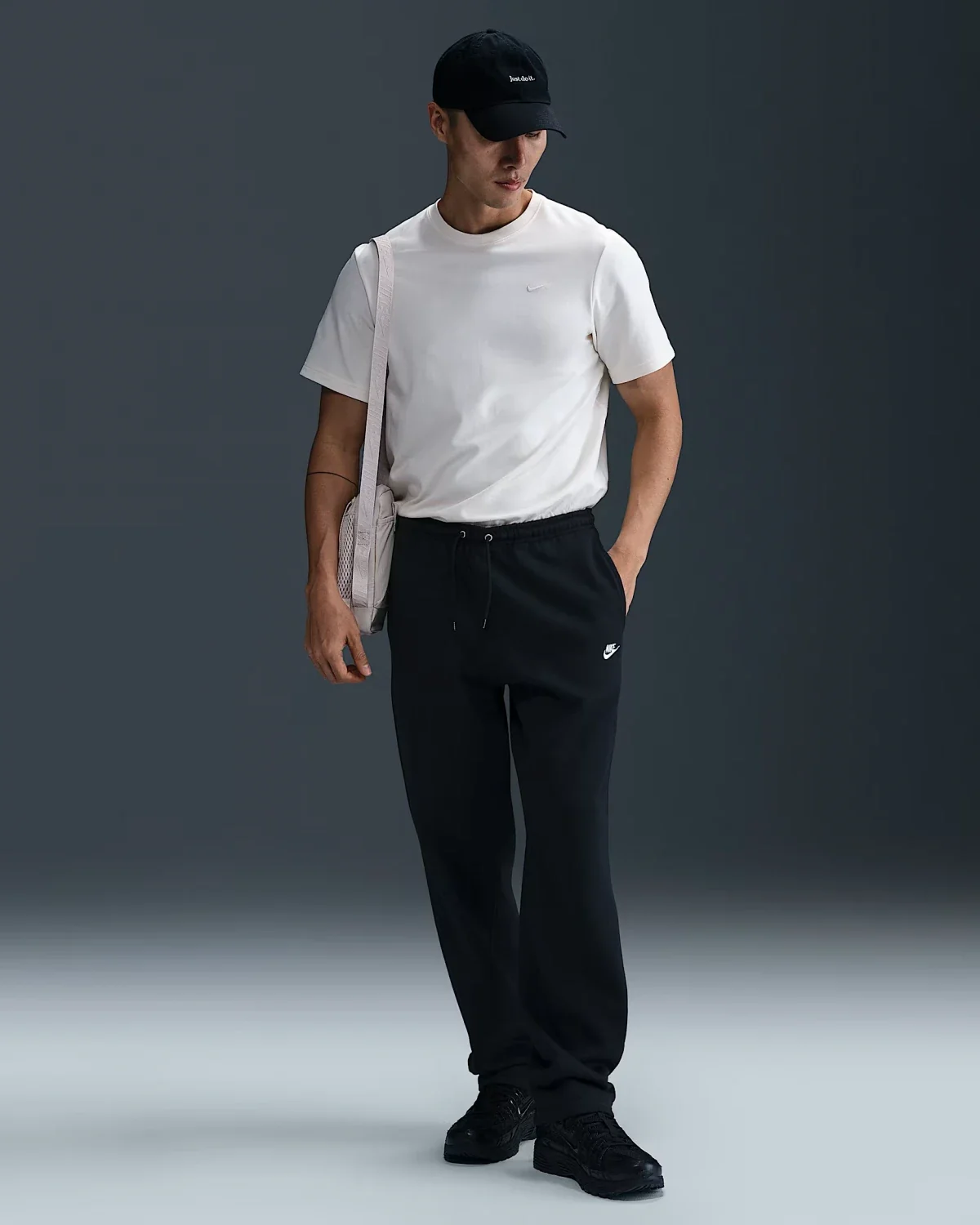Брюки чоловічі Nike Club Bb Oh Black (FN3730-010)