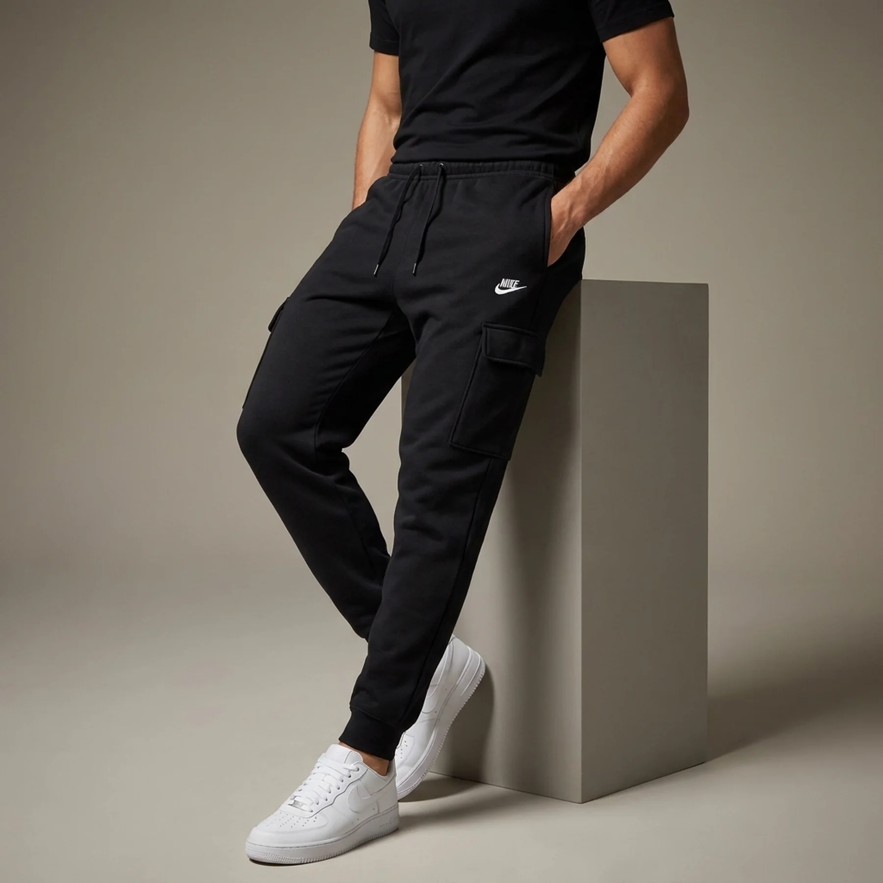 Брюки чоловічі Nike Club Ft Jogger Black (FN3805-010)