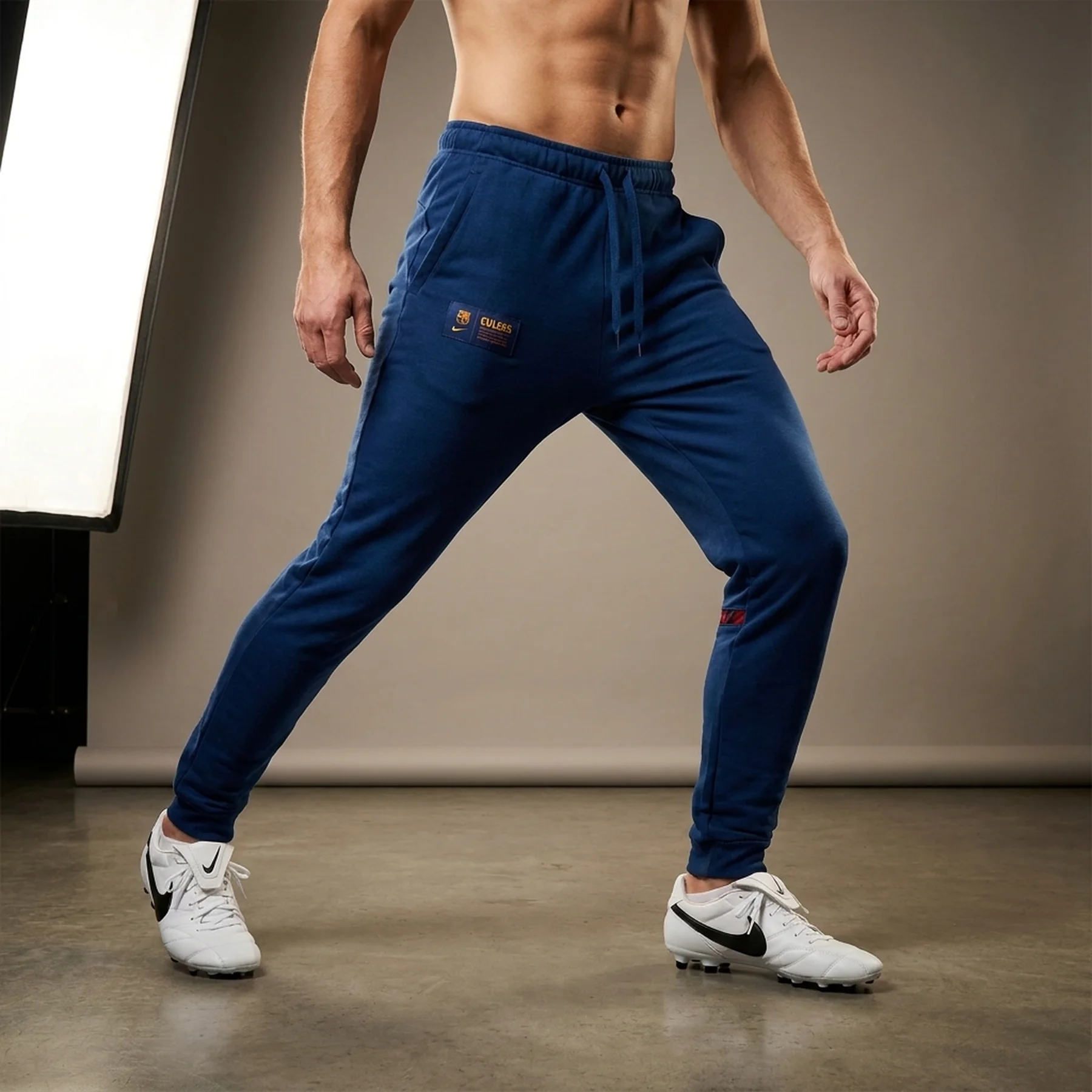 Брюки чоловічі Nike Fc Barcelona 21/22 Travel Pant Blue (DH7840-492)