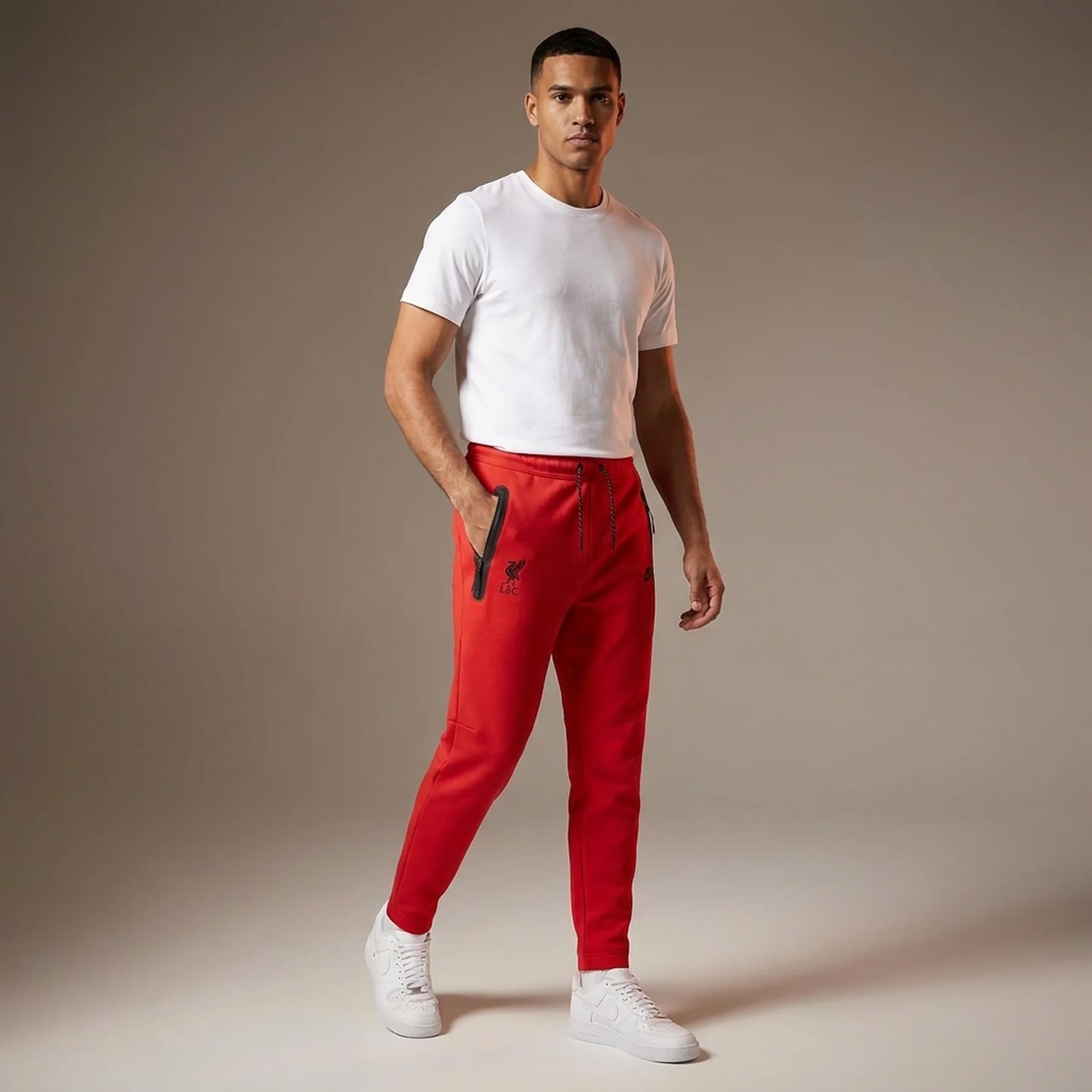 Брюки чоловічі Nike Liverpool Fc Tech Fleece (DD9725-612)