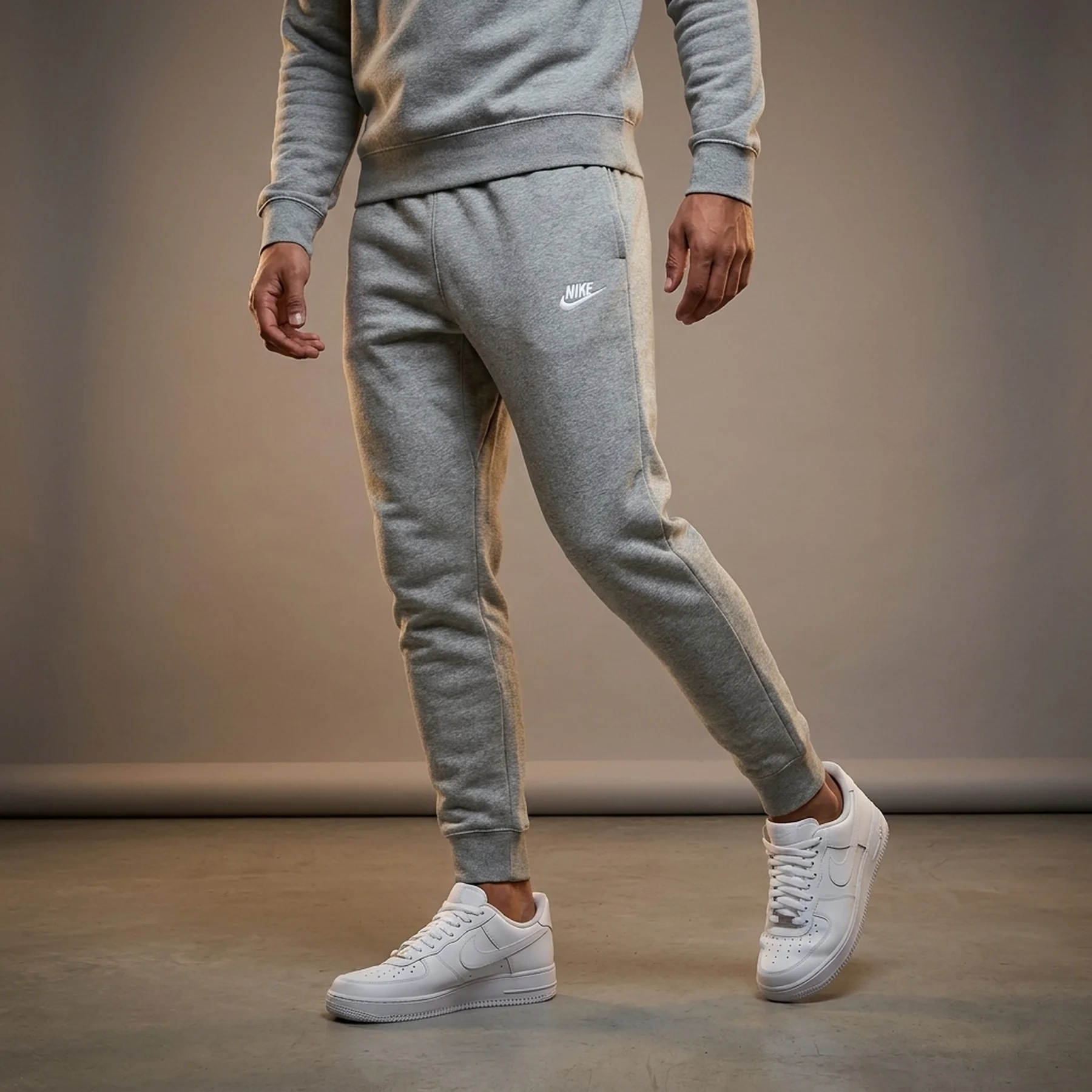 Брюки чоловічі Nike M Nsw Club Jggr Ft (BV2679-063)