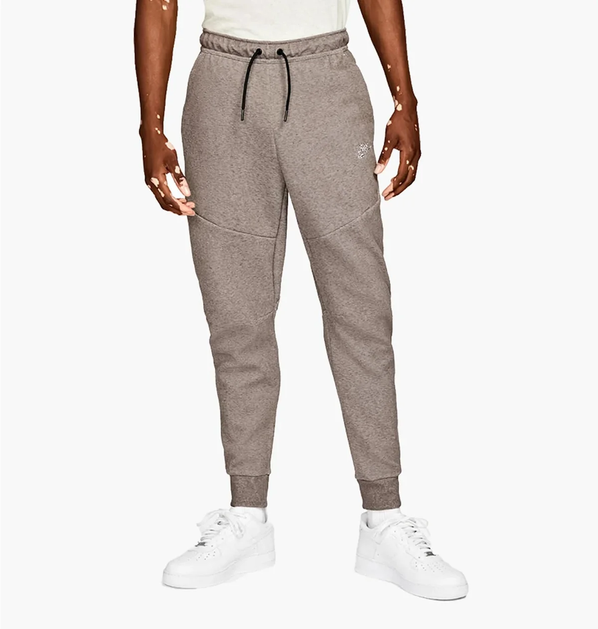Брюки чоловічі Nike Sportswear Tech Fleece (DD4706-004)