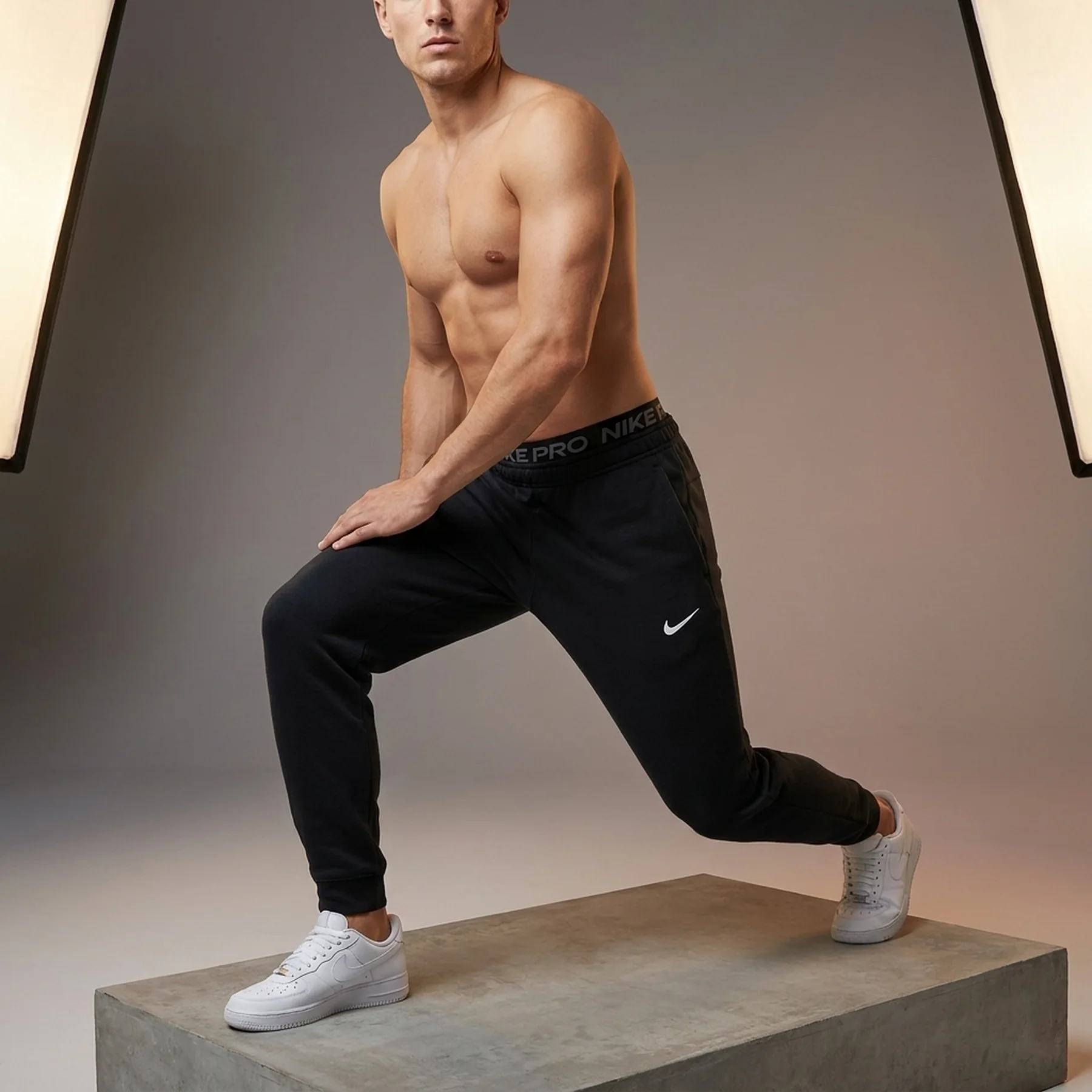 Брюки чоловічі Nike Pro Fleece Training (DV9910-010)