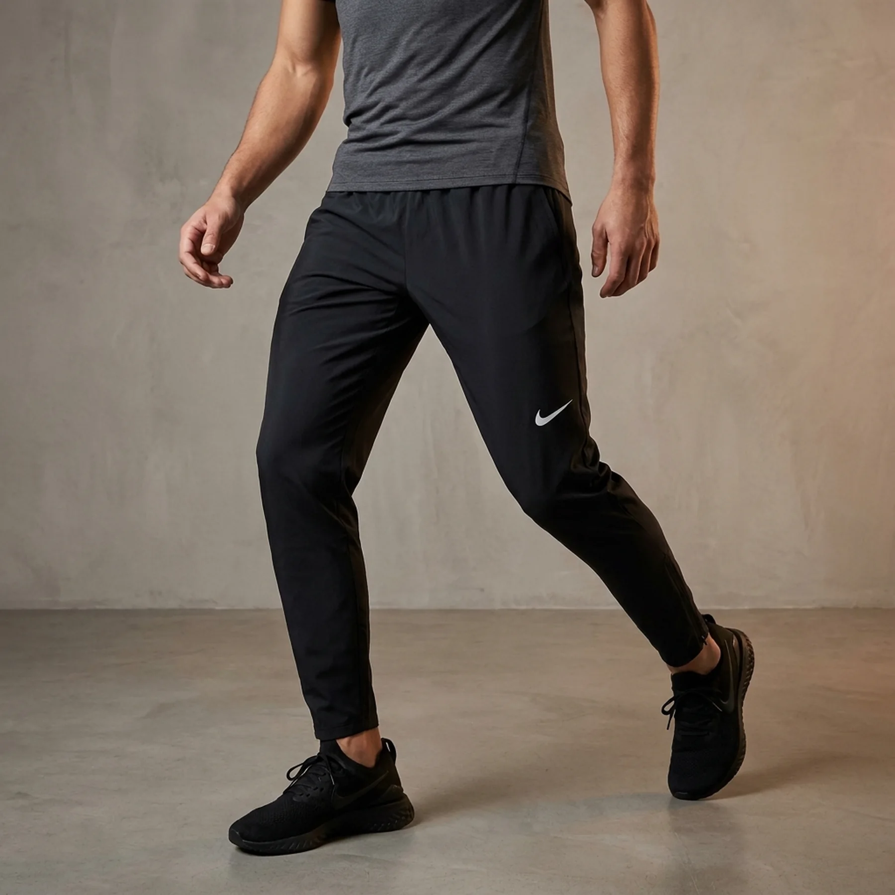 Брюки чоловічі Nike Run Stripe Woven Pant Black (BV4840-010)