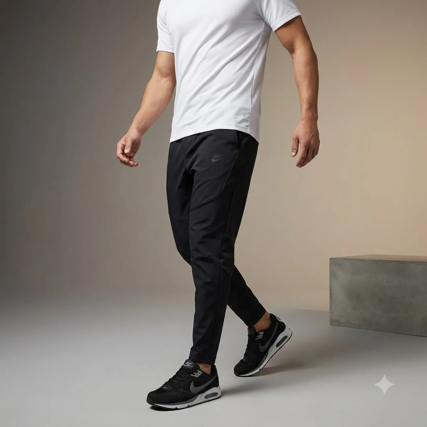 Брюки чоловічі Nike Sportswear Tech Essentials (DR9101-010)