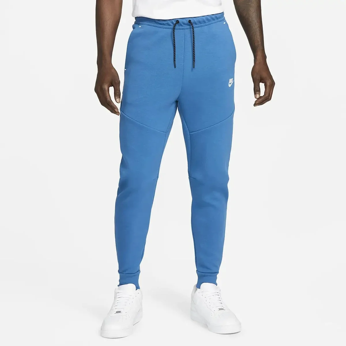 Брюки чоловічі Nike Sportswear Tech Fleece Joggers (CU4495-407)