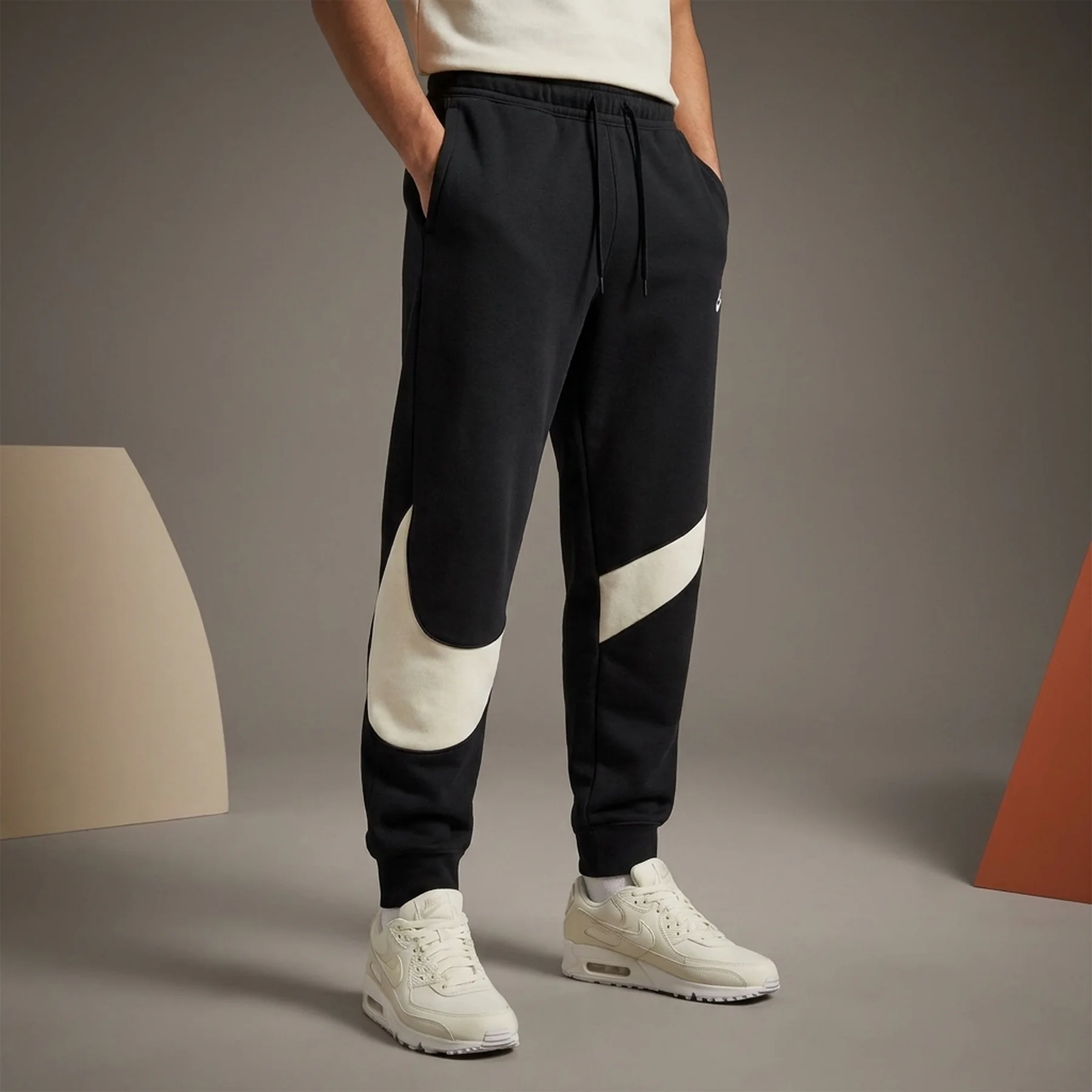 Брюки чоловічі Nike Swoosh Fleece Trousers (DX0564-013)