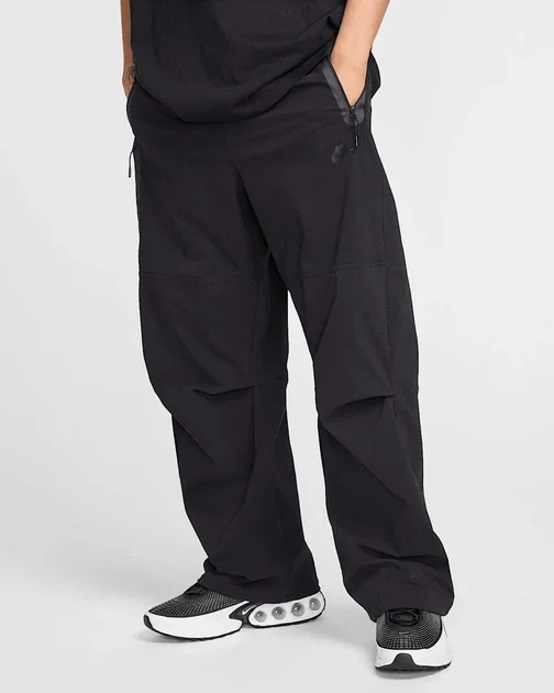 Брюки чоловічі Nike Tech Black (HM7158-010)