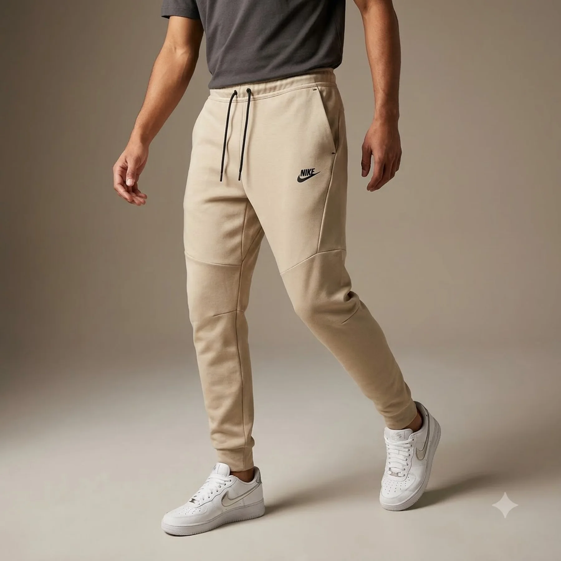 Брюки чоловічі Nike Tech Fleece Joggers (HQ3747-060)