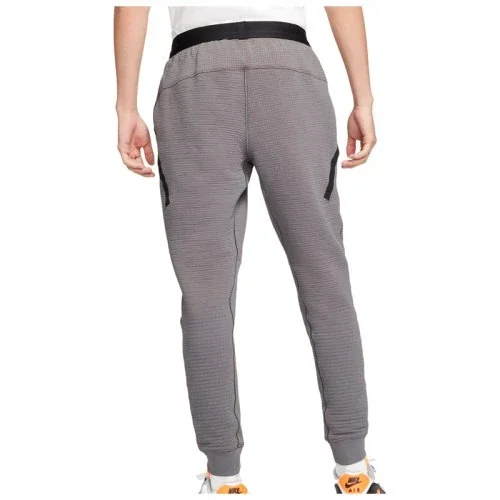 Брюки чоловічі Nike Tech Pack Engineered Pant (CU3595-021)